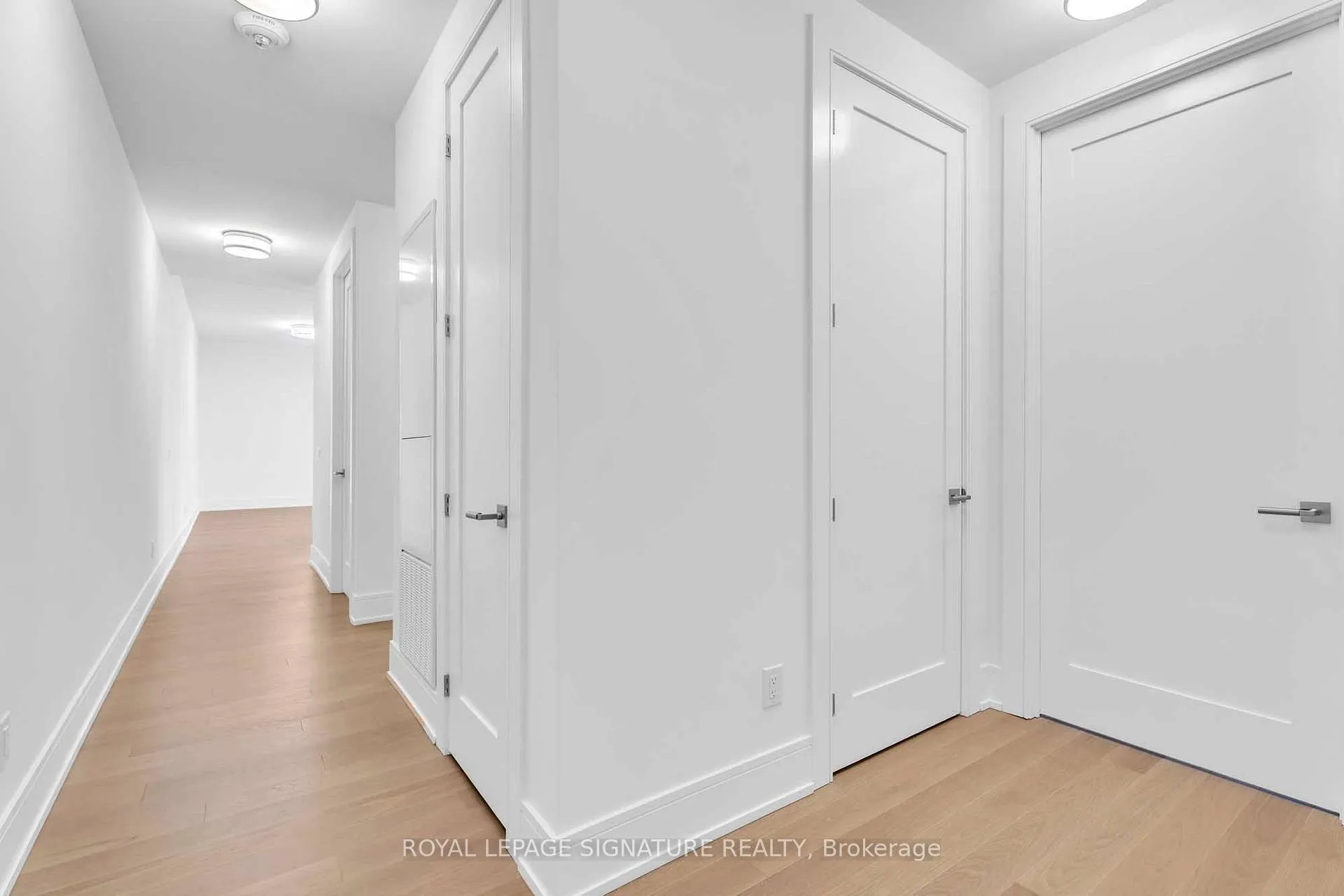 Photo 18 of Unit 805, 397 Royal Orchard Boulevard, Markham, Royal Orchard — HOMEH