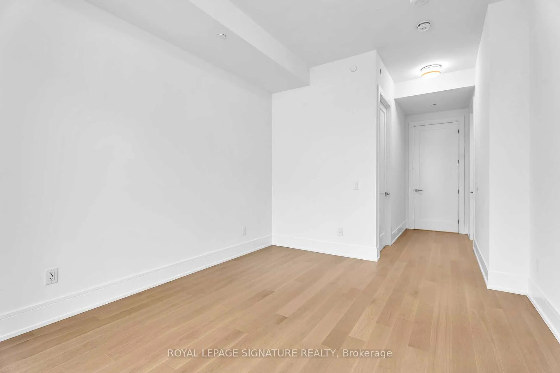 Photo 21 of Unit 805, 397 Royal Orchard Boulevard, Markham, Royal Orchard — HOMEH
