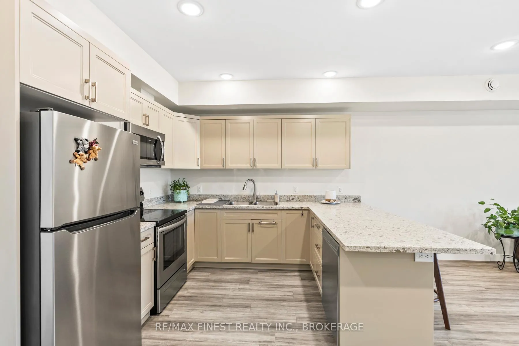 Photo 9 of Unit 302, 809 Development Drive, Kingston, South of Taylor-Kidd Blvd — HOMEH