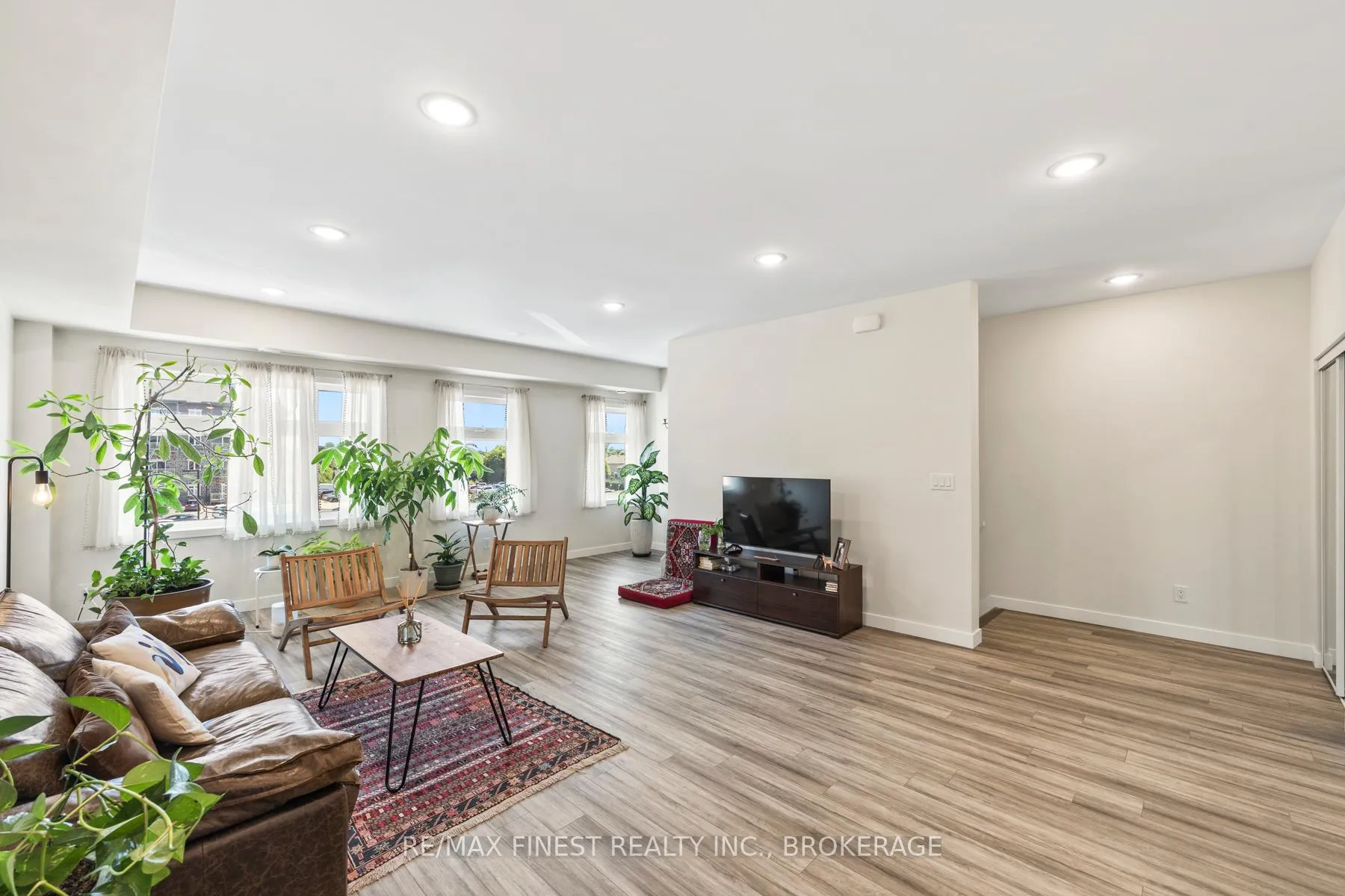 Photo 13 of Unit 302, 809 Development Drive, Kingston, South of Taylor-Kidd Blvd — HOMEH