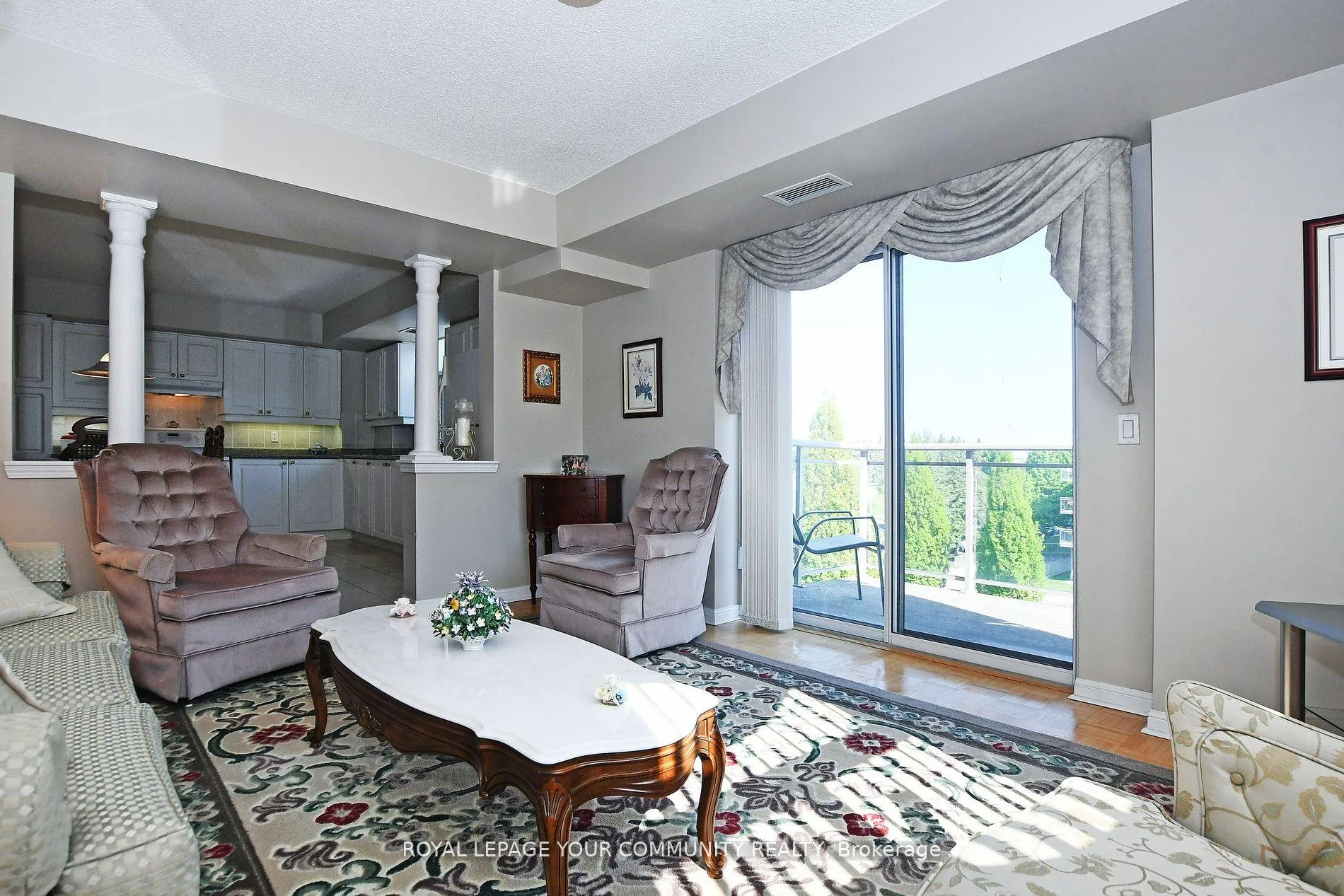Photo 19 of Unit 419, 2502 Rutherford Road, Vaughan, Maple — HOMEH