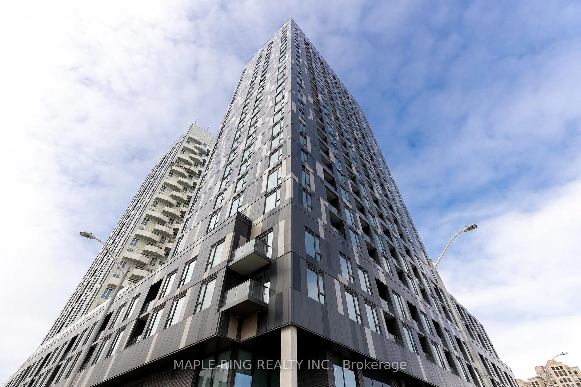 Photo 8 of Unit 406, 474 Caldari Road, Vaughan, Concord — HOMEH