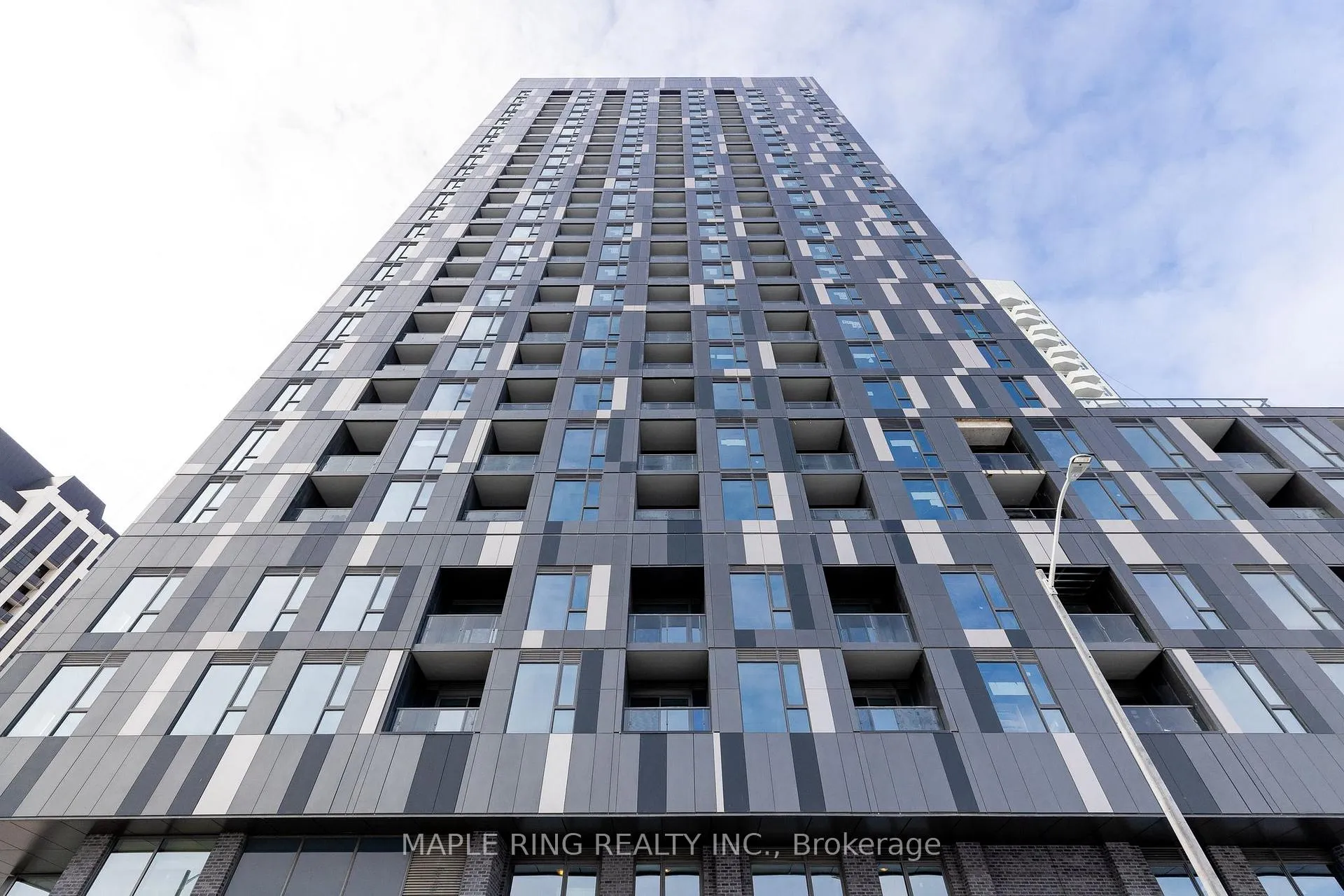 Photo 11 of Unit 406, 474 Caldari Road, Vaughan, Concord — HOMEH