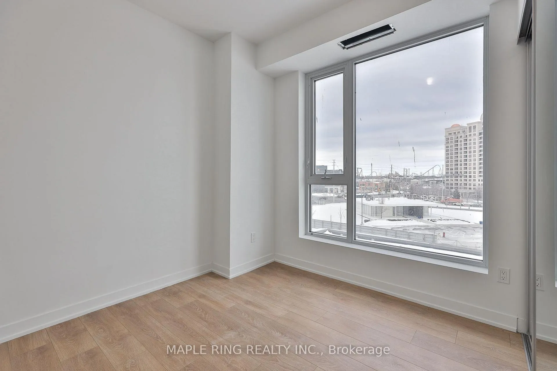 Photo 22 of Unit 406, 474 Caldari Road, Vaughan, Concord — HOMEH