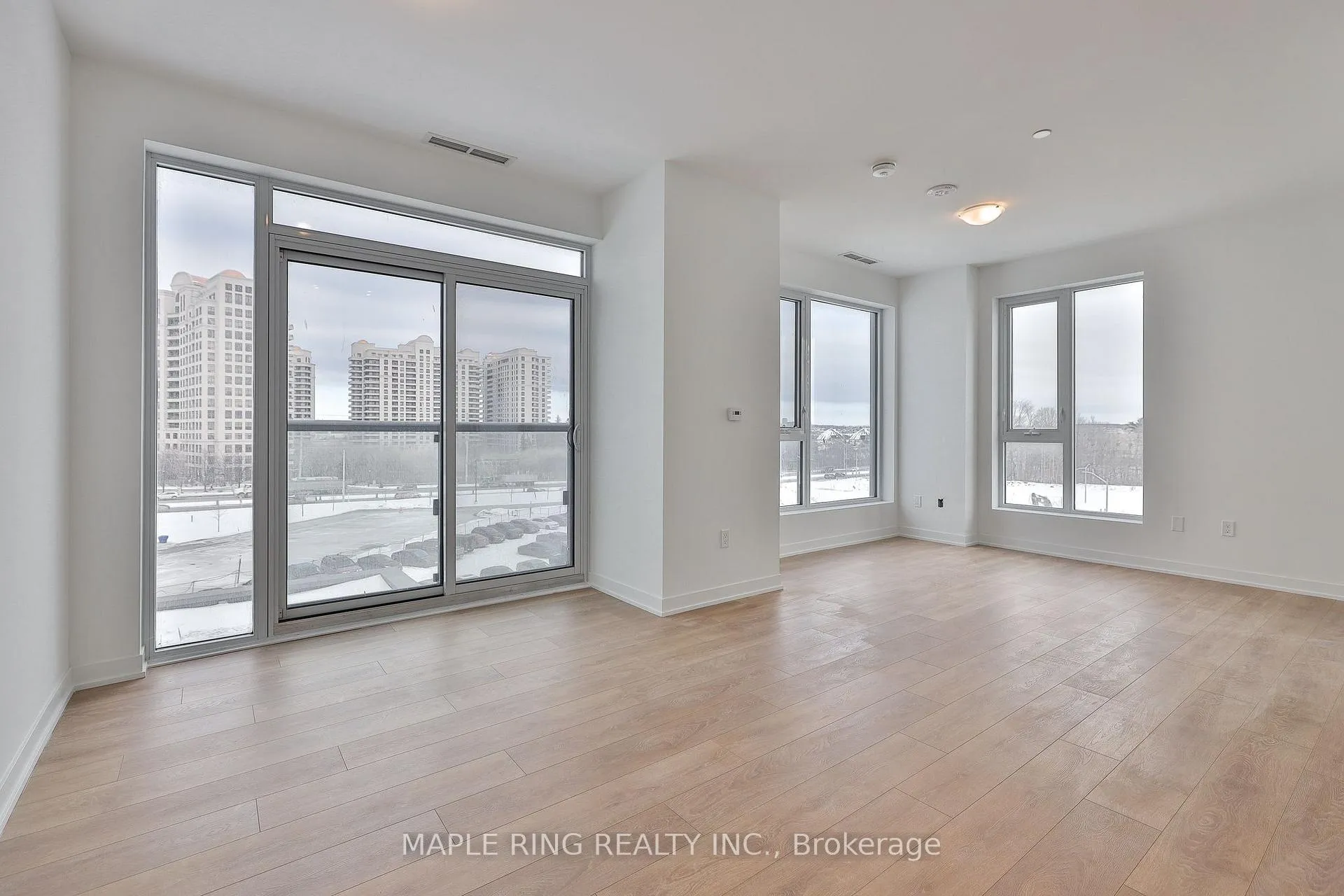 Photo 28 of Unit 406, 474 Caldari Road, Vaughan, Concord — HOMEH