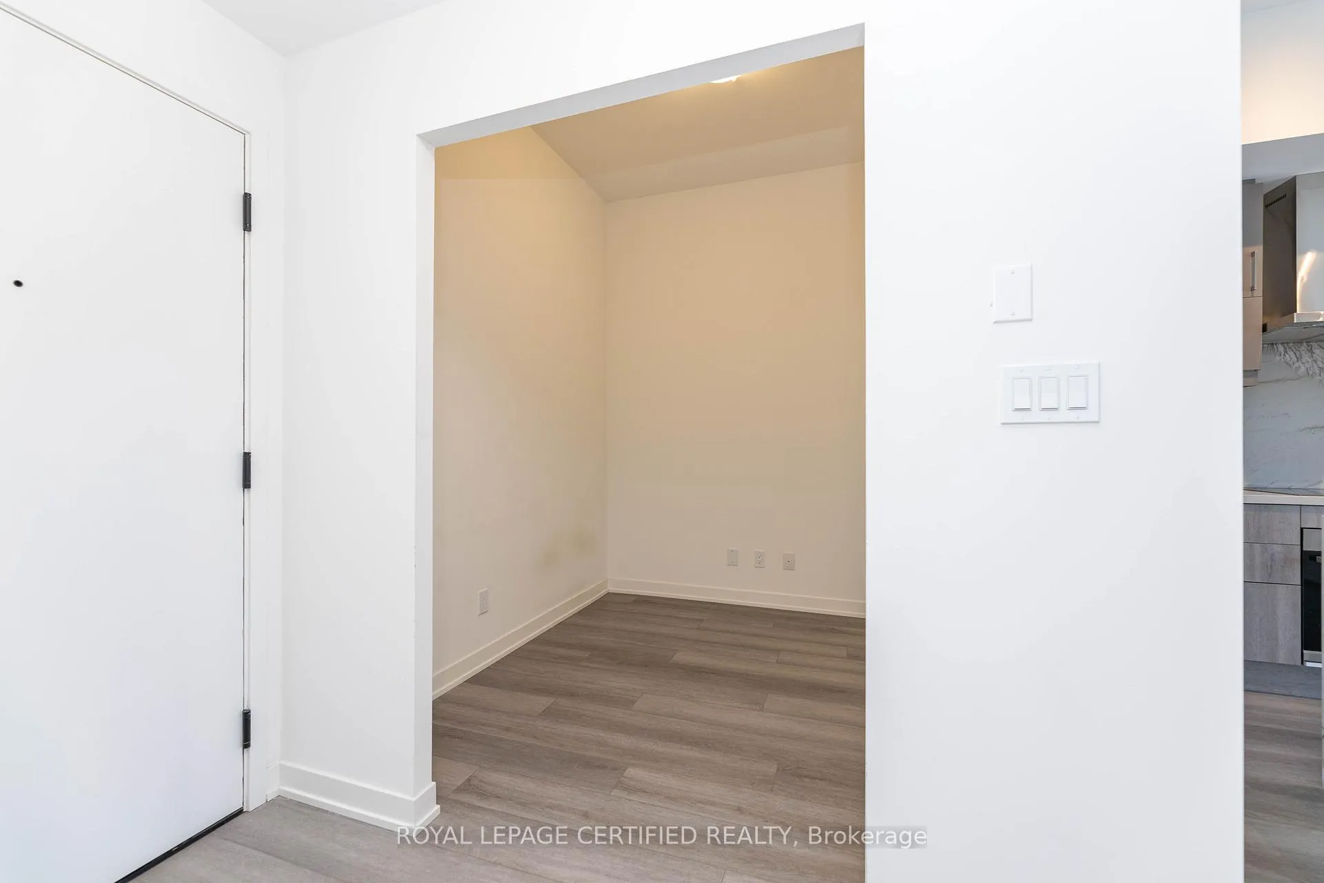 Photo 14 of Unit 1803, 8119 Birchmount Road, Markham, Unionville — HOMEH
