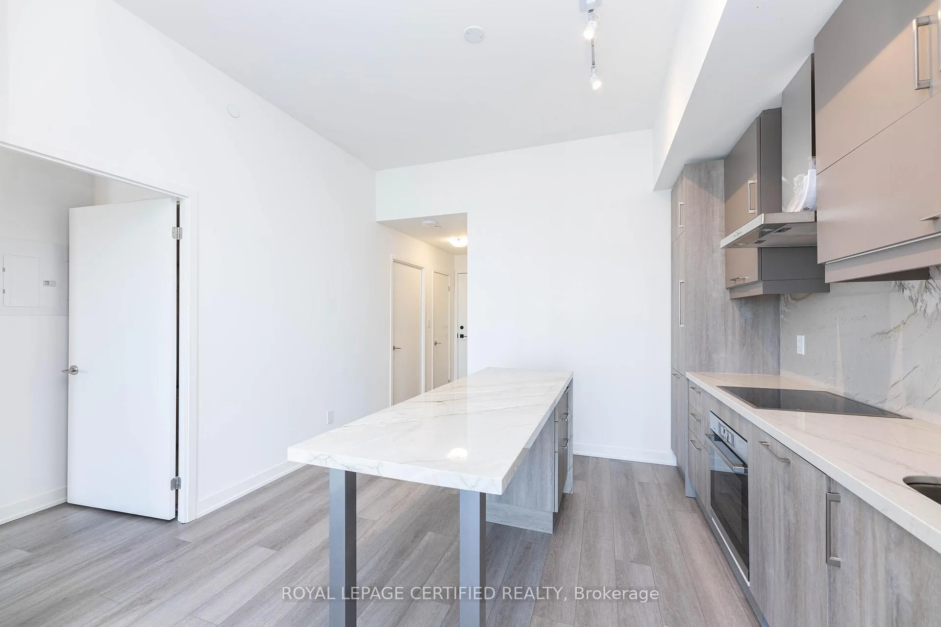 Photo 24 of Unit 1803, 8119 Birchmount Road, Markham, Unionville — HOMEH