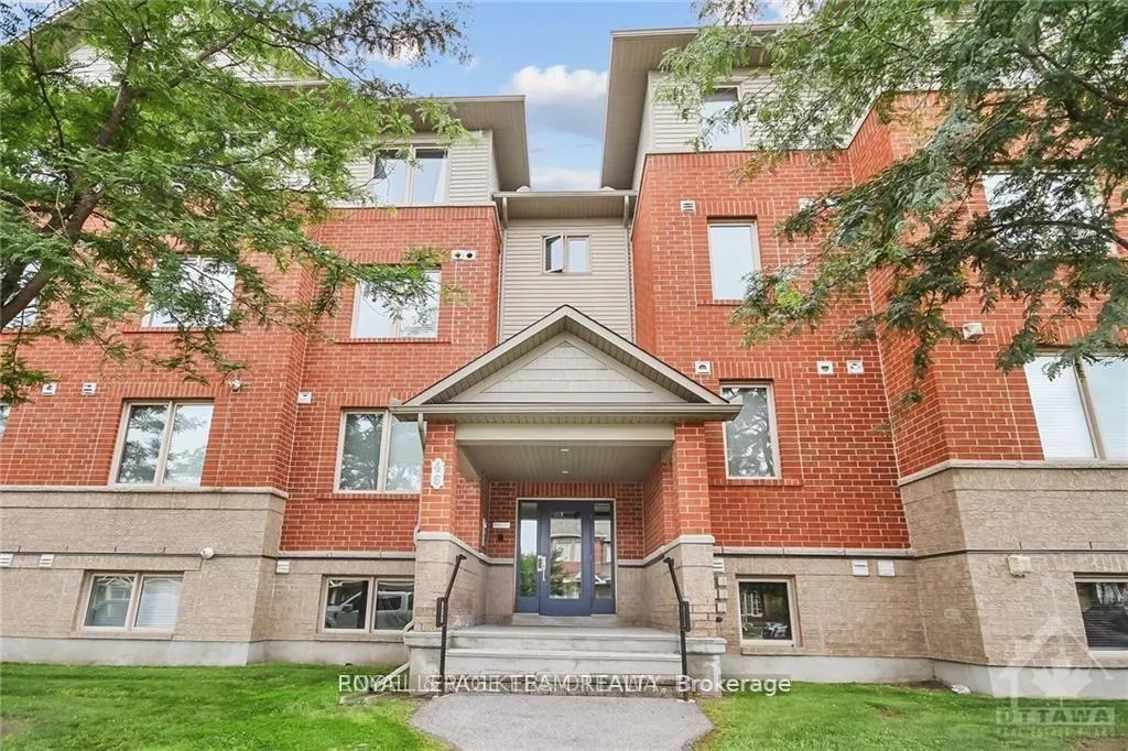 Front of Unit #2, 46 Barnstone Drive