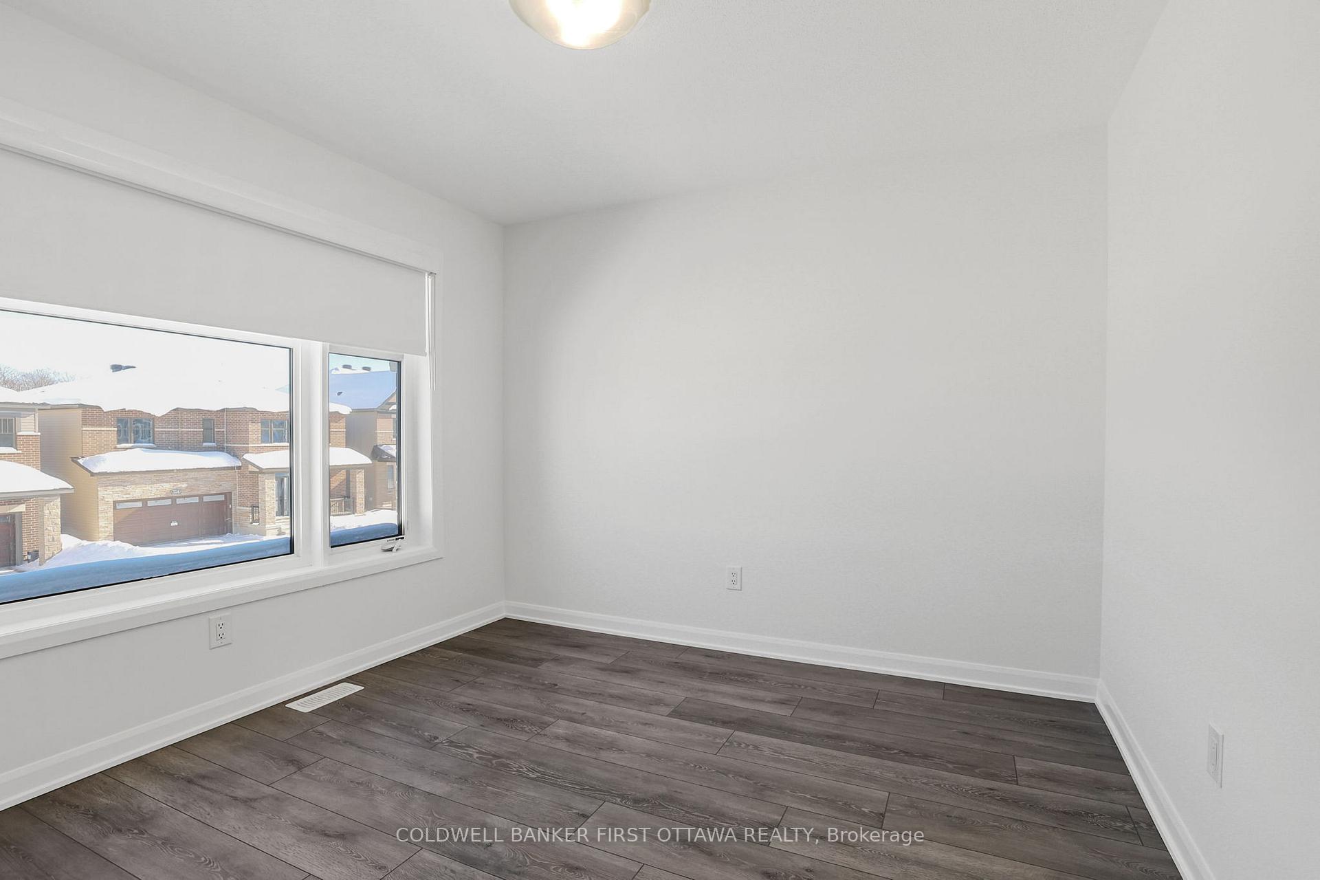 Photo 26 of 319 Cloyne Crescent, Ottawa, Barrhaven - Half Moon Bay — HOMEH