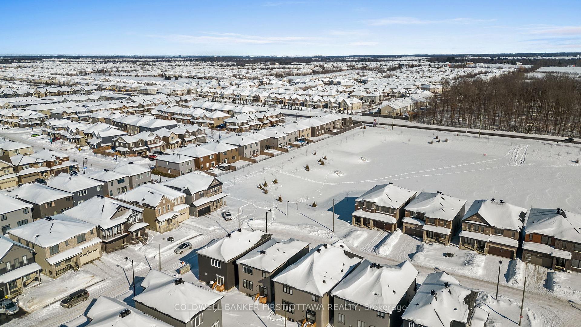 Photo 30 of 319 Cloyne Crescent, Ottawa, Barrhaven - Half Moon Bay — HOMEH