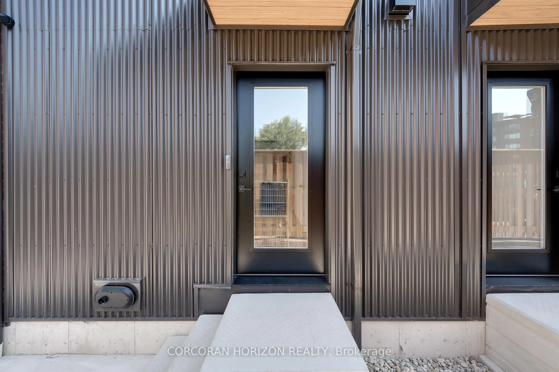 Photo 4 of Unit 3, 15 Cedar Street, Kitchener — HOMEH