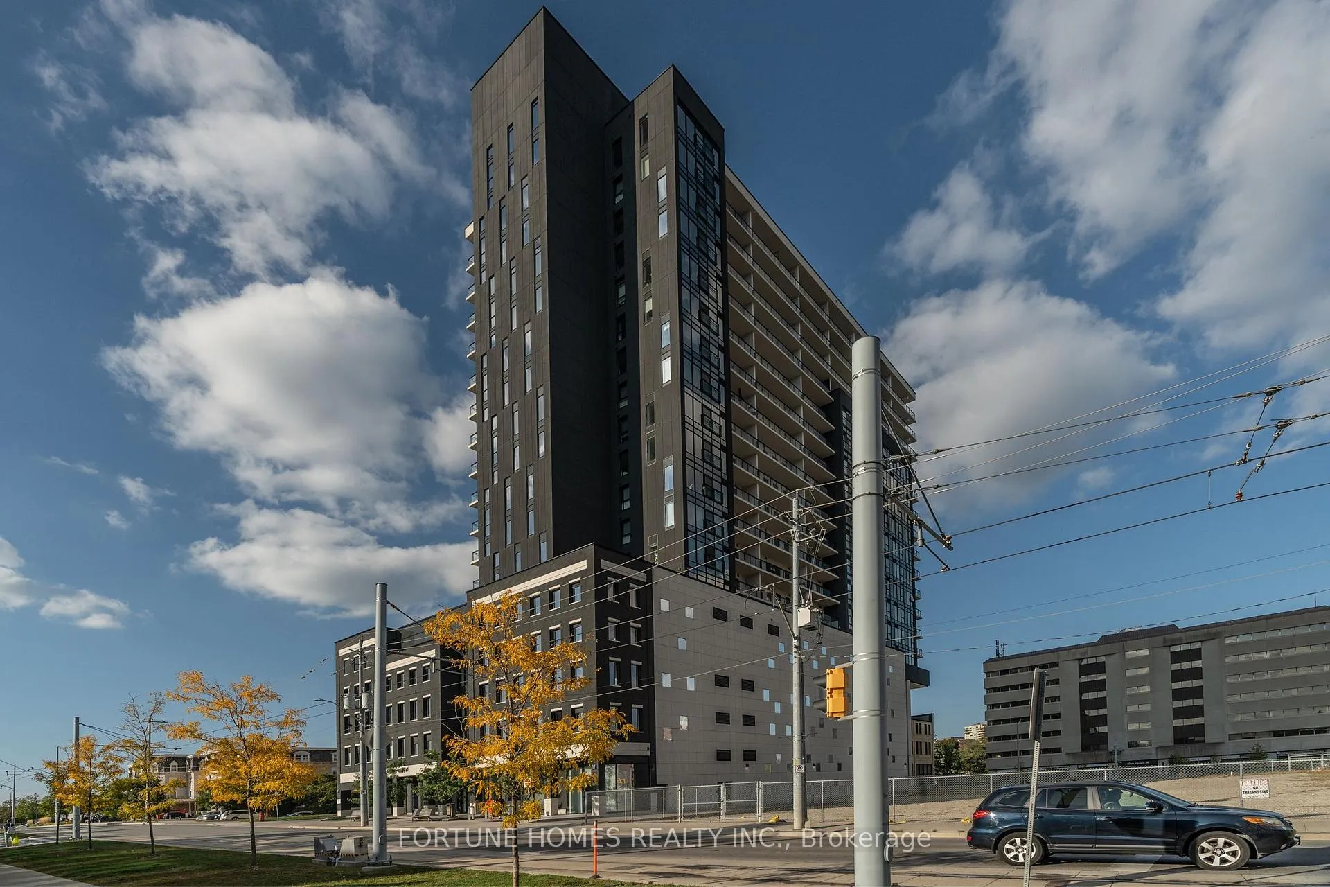 Photo 3 of Unit 1712, 181 King Street S, Waterloo, Uptown West — HOMEH