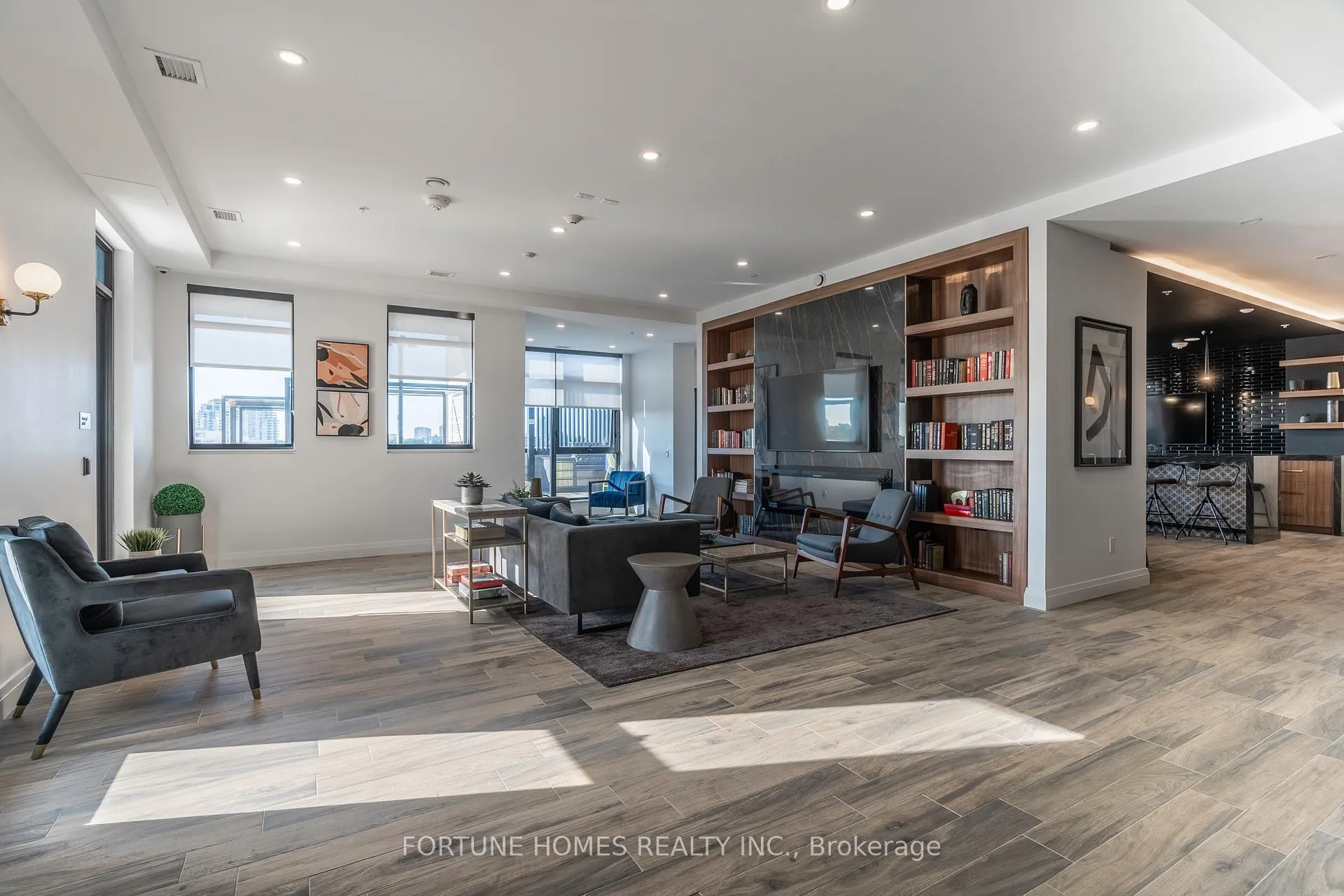 Photo 13 of Unit 1712, 181 King Street S, Waterloo, Uptown West — HOMEH