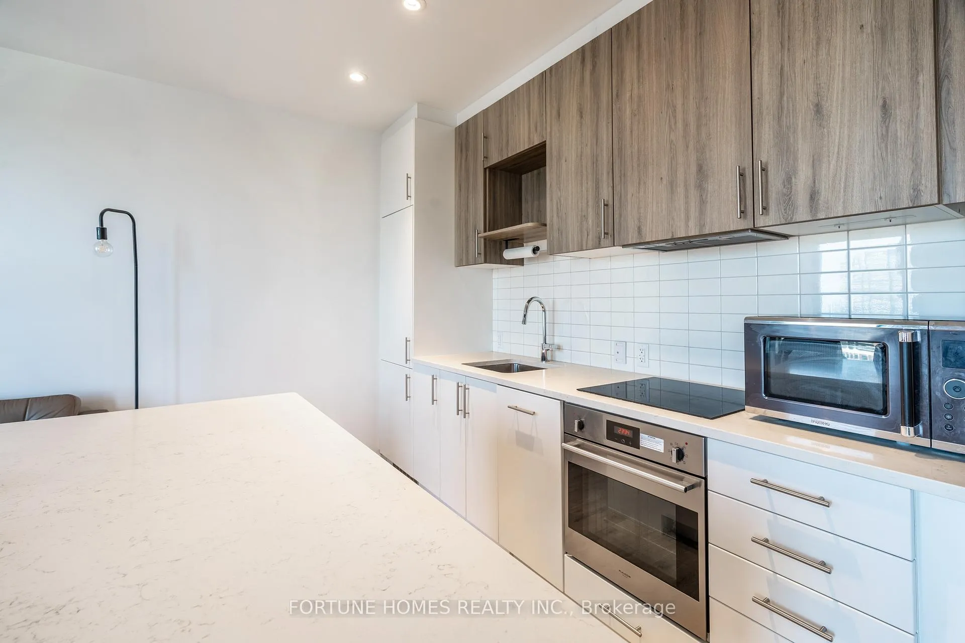 Photo 19 of Unit 1712, 181 King Street S, Waterloo, Uptown West — HOMEH