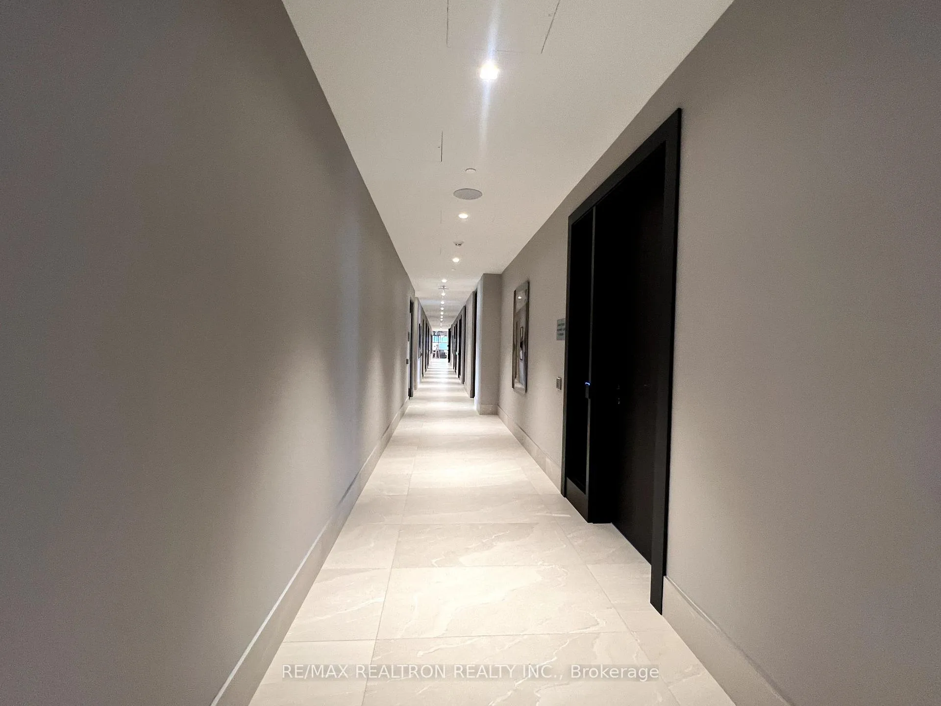 Photo 4 of Unit 337, 2545 Simcoe Street, Oshawa, Windfields — HOMEH