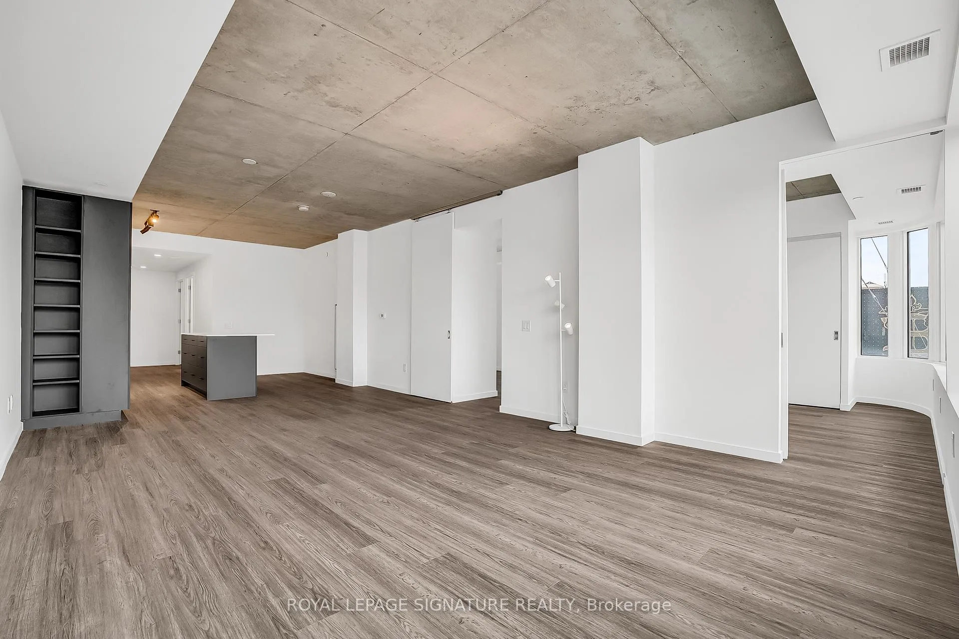 Photo 15 of Unit 214, 689 The Queensway, Etobicoke, Stonegate-Queensway — HOMEH