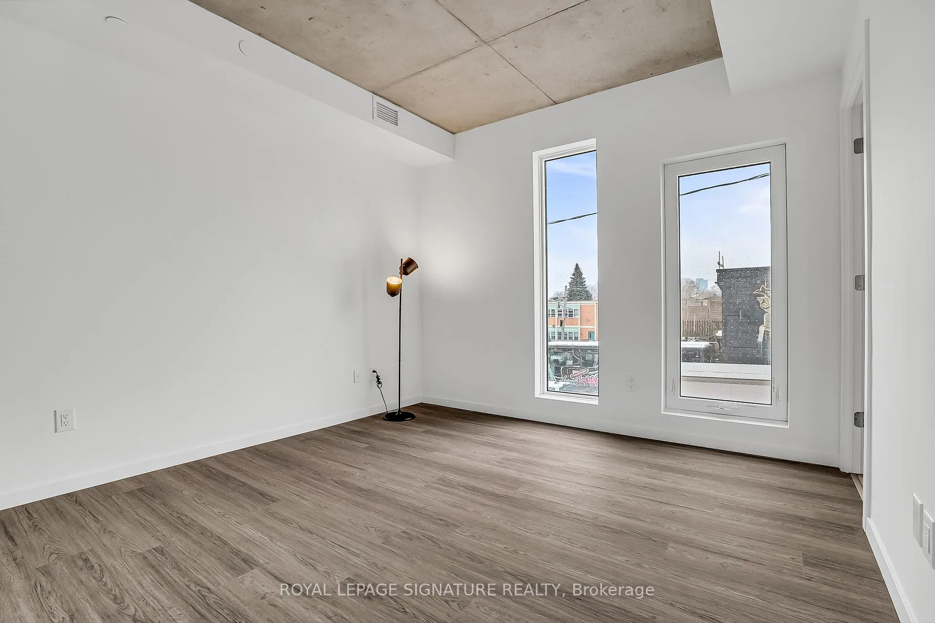 Photo 18 of Unit 214, 689 The Queensway, Etobicoke, Stonegate-Queensway — HOMEH