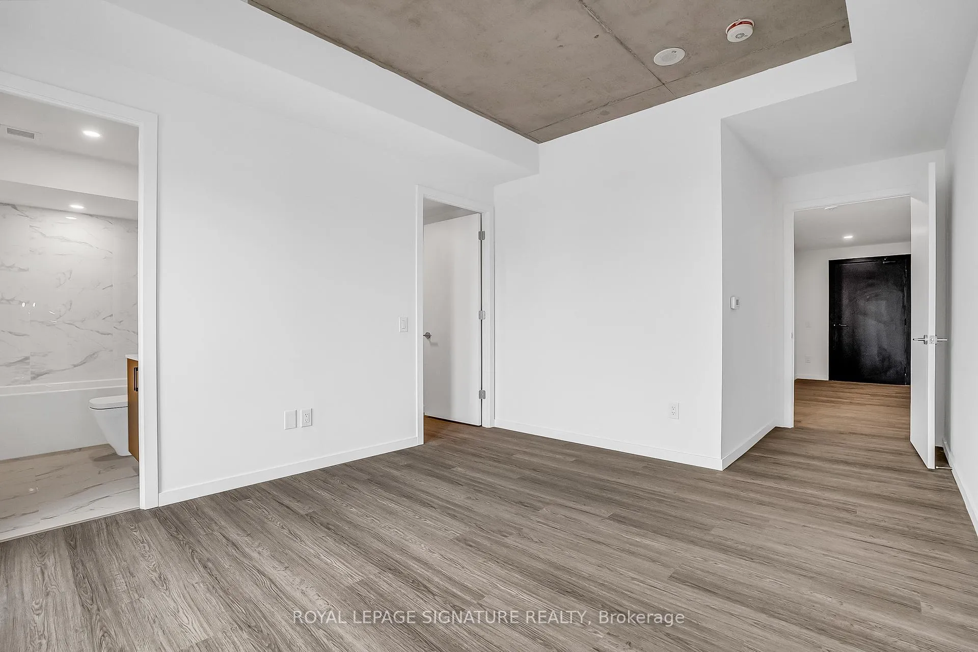 Photo 19 of Unit 214, 689 The Queensway, Etobicoke, Stonegate-Queensway — HOMEH