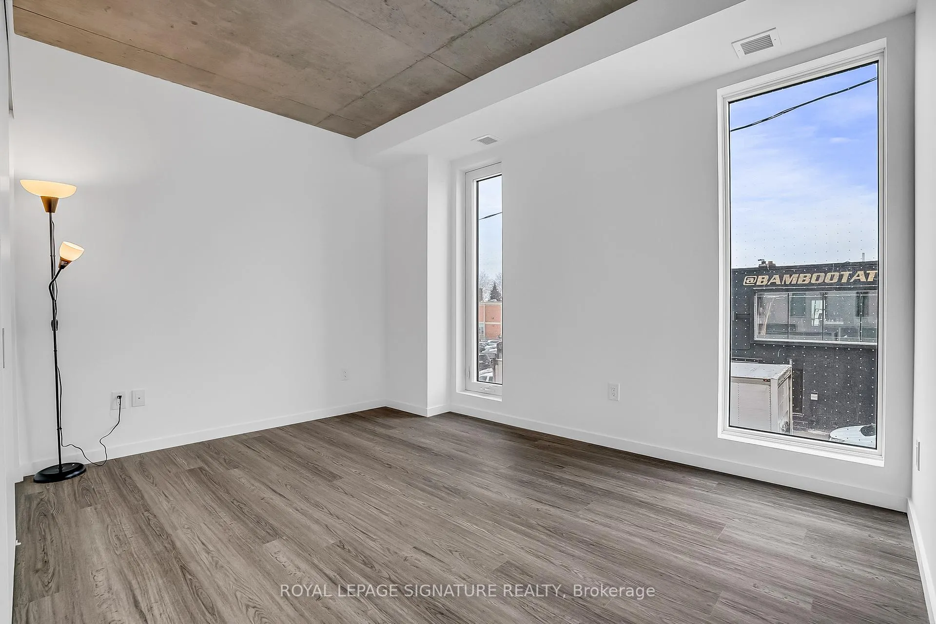 Photo 22 of Unit 214, 689 The Queensway, Etobicoke, Stonegate-Queensway — HOMEH