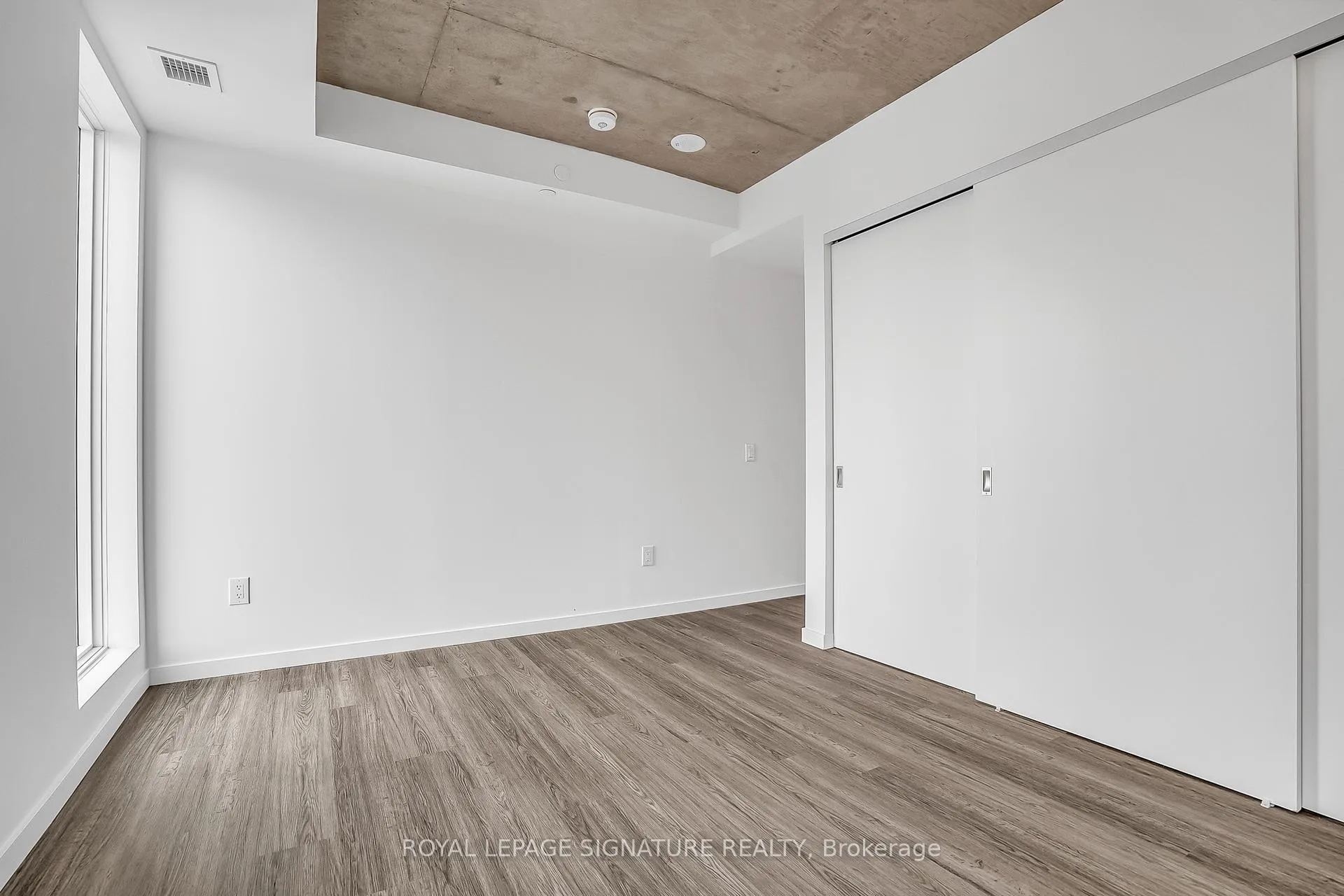 Photo 24 of Unit 214, 689 The Queensway, Etobicoke, Stonegate-Queensway — HOMEH