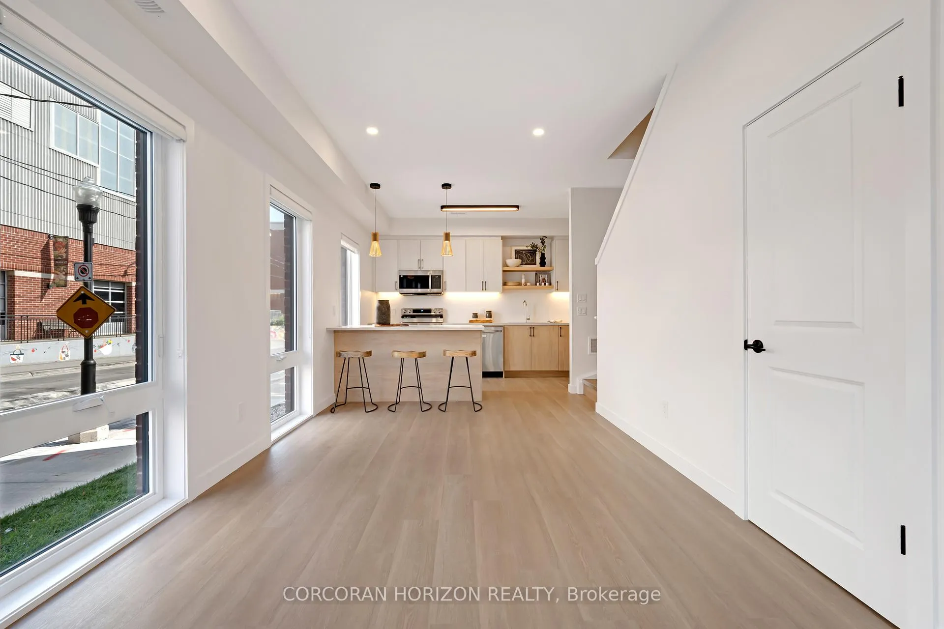 Photo 10 of Unit 1, 15 Cedar Street, Kitchener — HOMEH