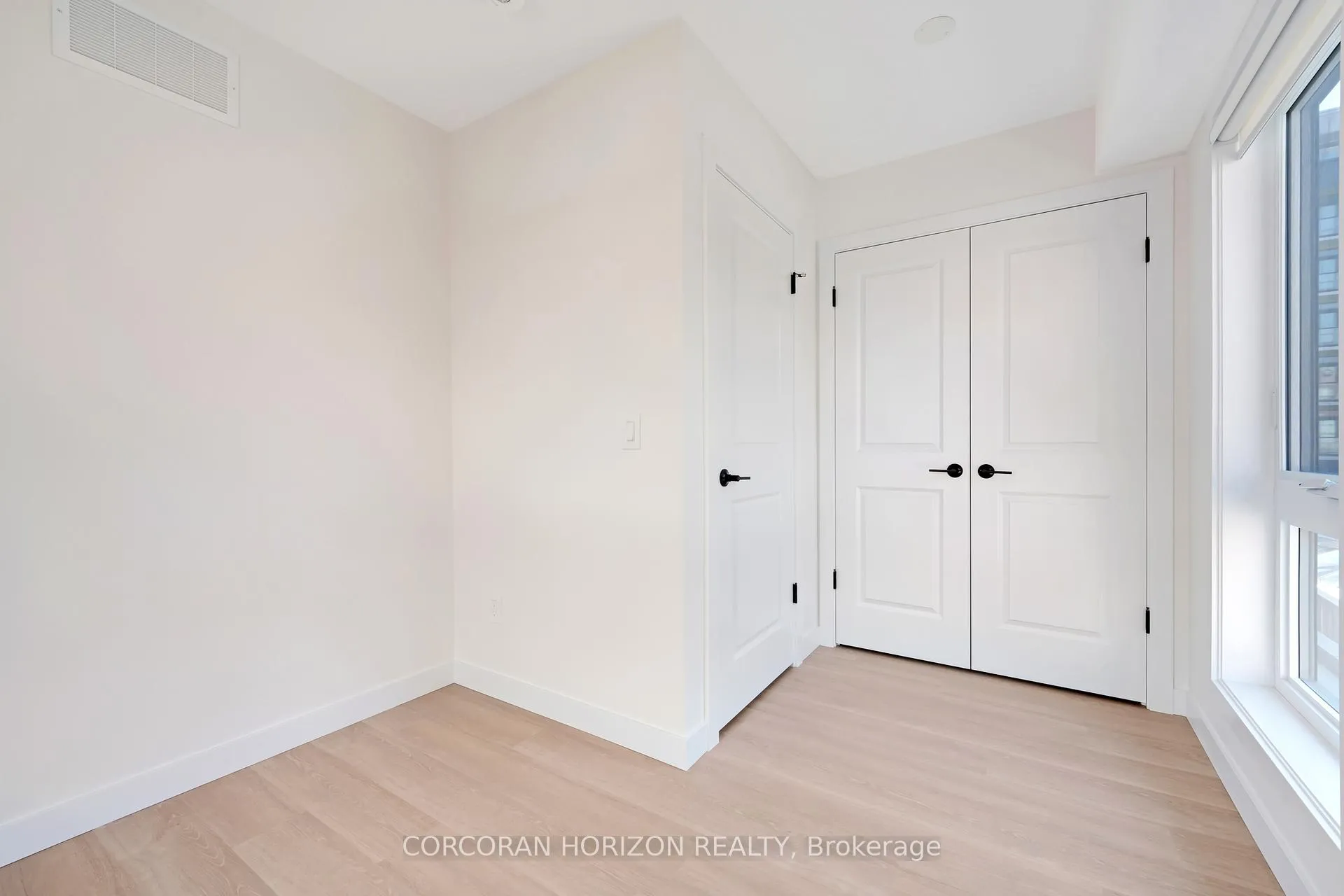 Photo 19 of Unit 1, 15 Cedar Street, Kitchener — HOMEH