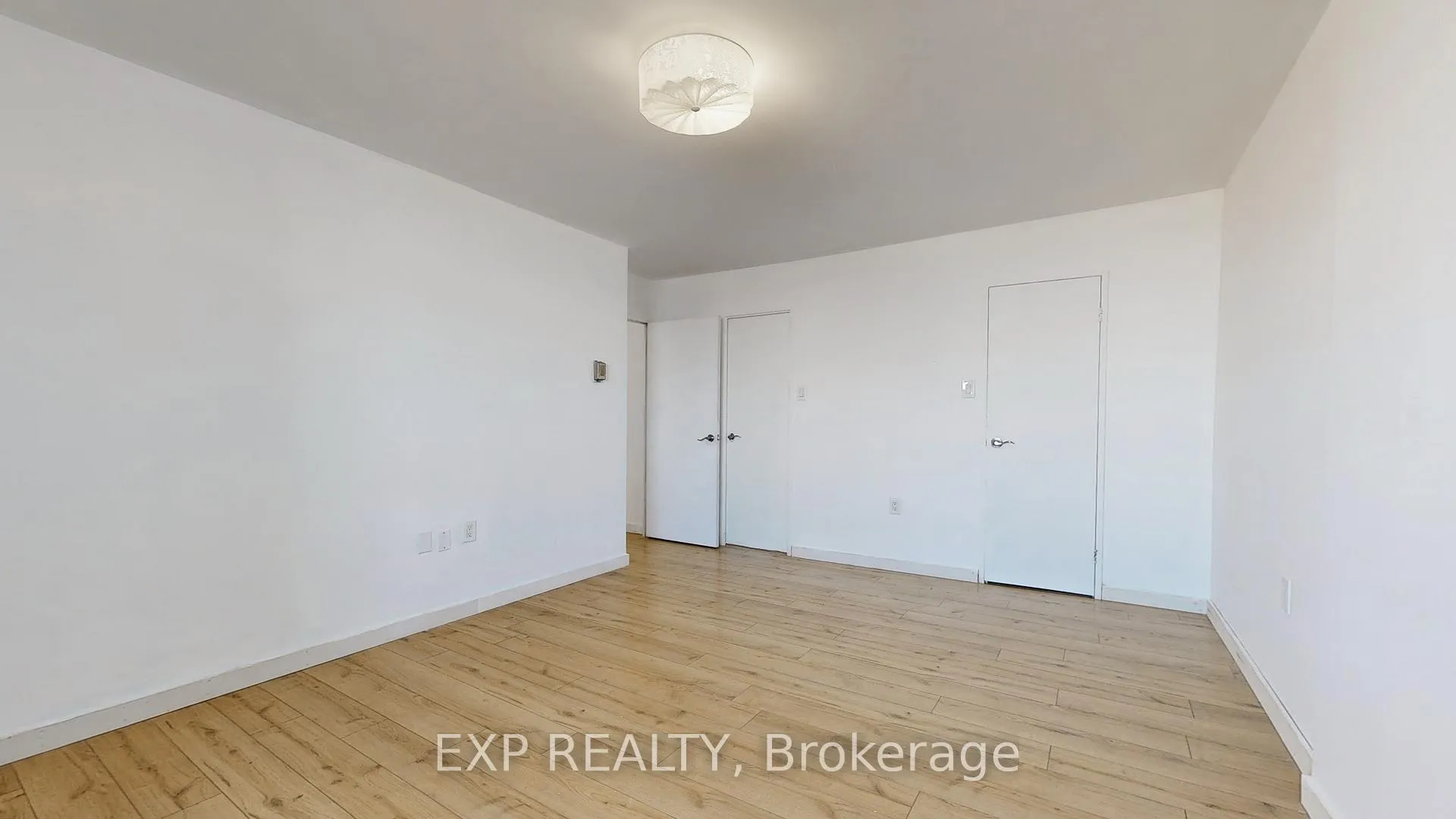 Photo 24 of Unit 906, 130 Neptune Drive, Toronto, Englemount-Lawrence — HOMEH