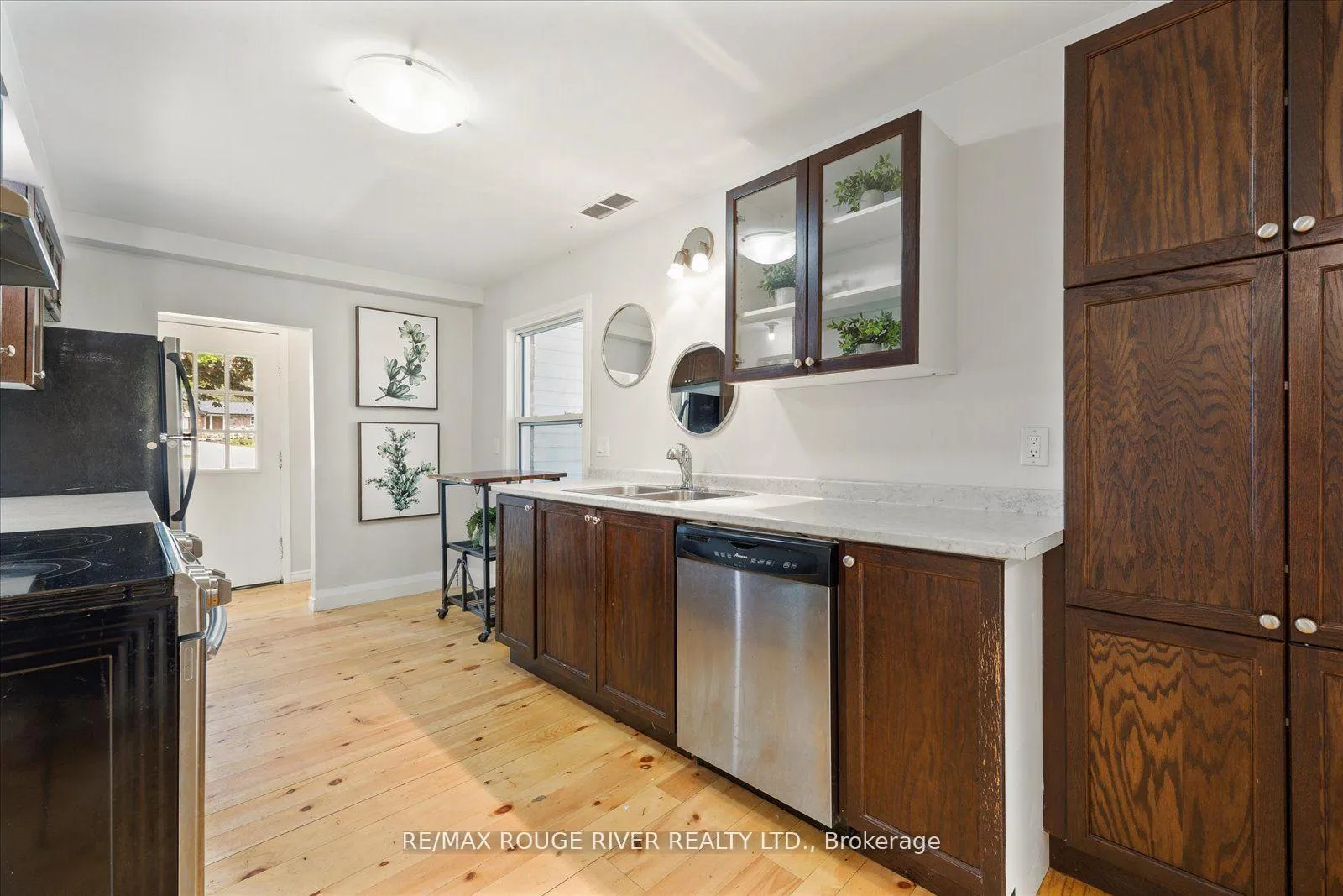 Photo 12 of 3346 Courtice Road, Clarington, Courtice — HOMEH