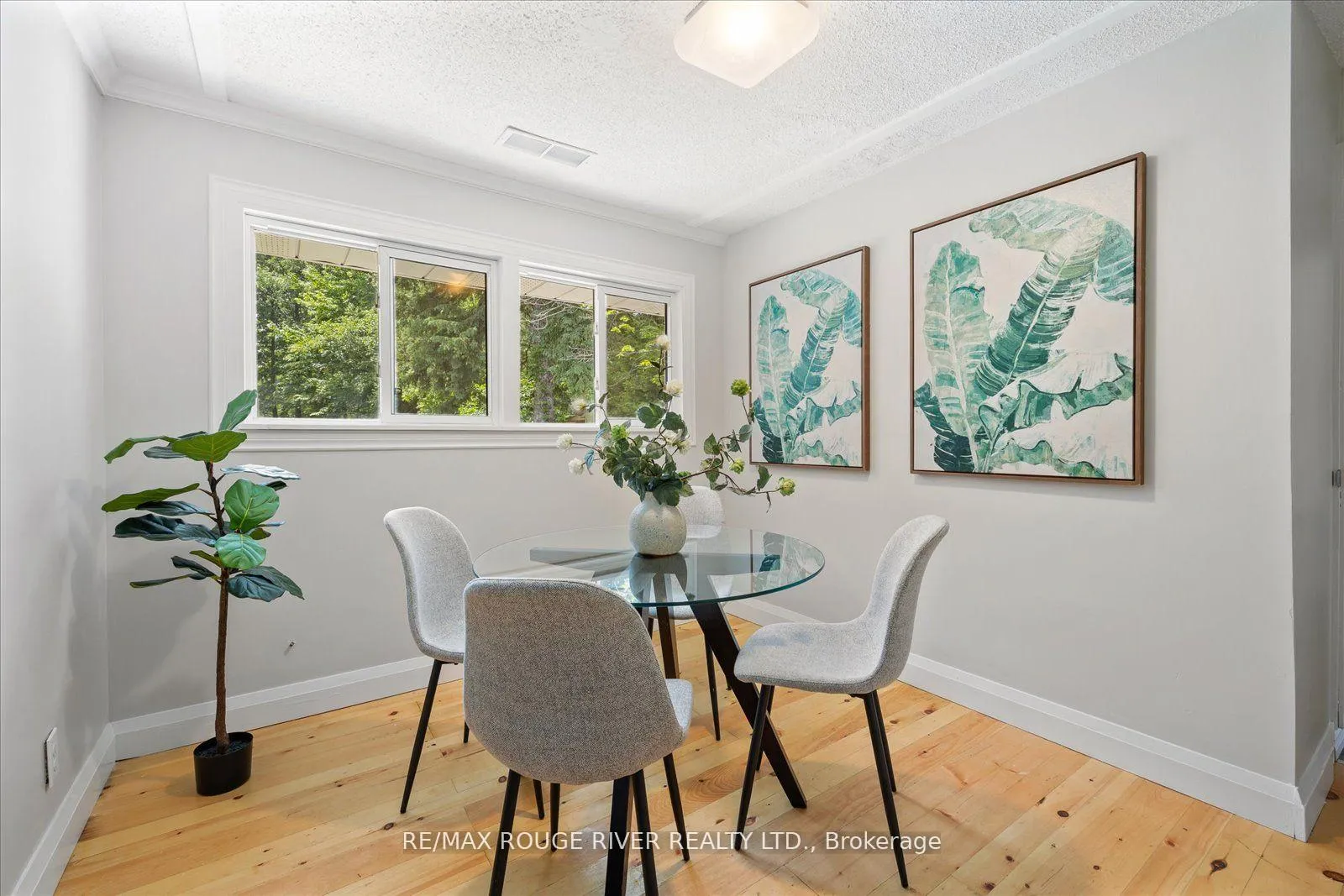 Photo 13 of 3346 Courtice Road, Clarington, Courtice — HOMEH