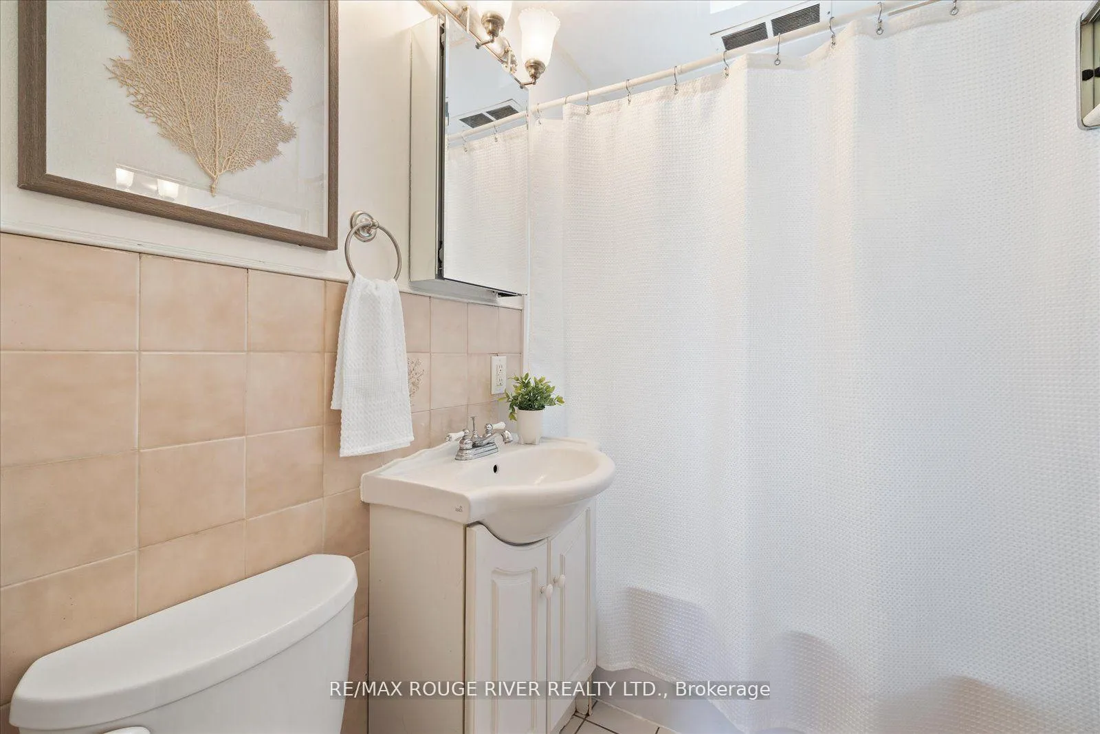 Photo 20 of 3346 Courtice Road, Clarington, Courtice — HOMEH