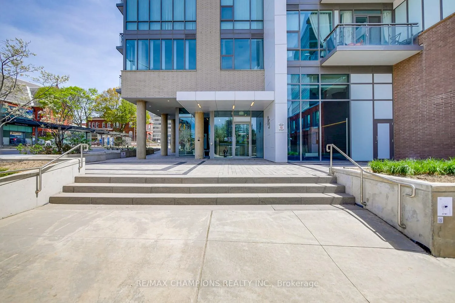 Photo 3 of Unit 709, 85 Duke Street W, Kitchener — HOMEH