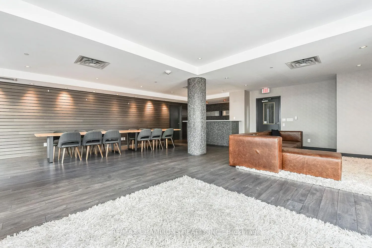 Photo 7 of Unit 709, 85 Duke Street W, Kitchener — HOMEH