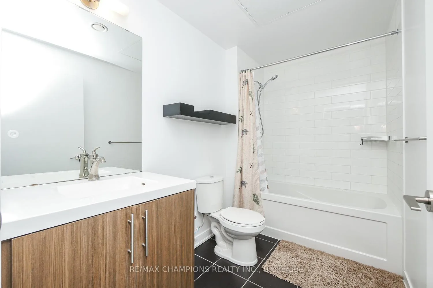 Photo 28 of Unit 709, 85 Duke Street W, Kitchener — HOMEH