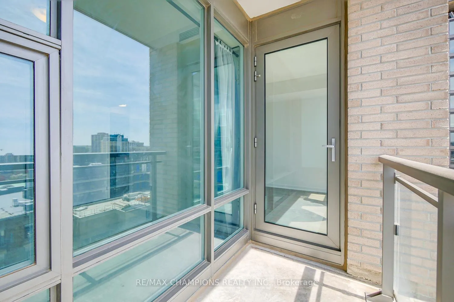 Photo 33 of Unit 709, 85 Duke Street W, Kitchener — HOMEH