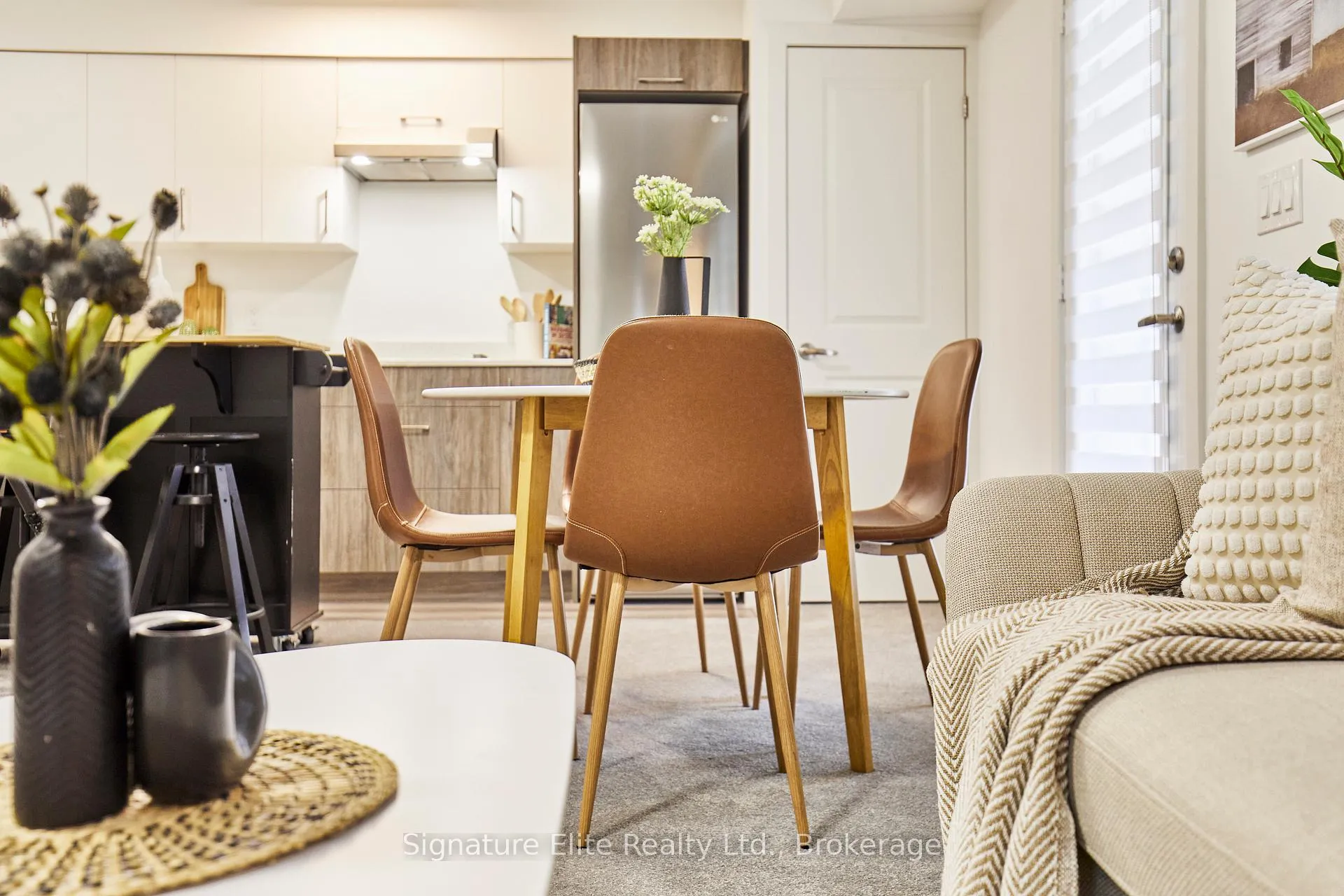 Photo 9 of Unit 201, 45 Connaught Avenue, Toronto, Greenwood-Coxwell — HOMEH