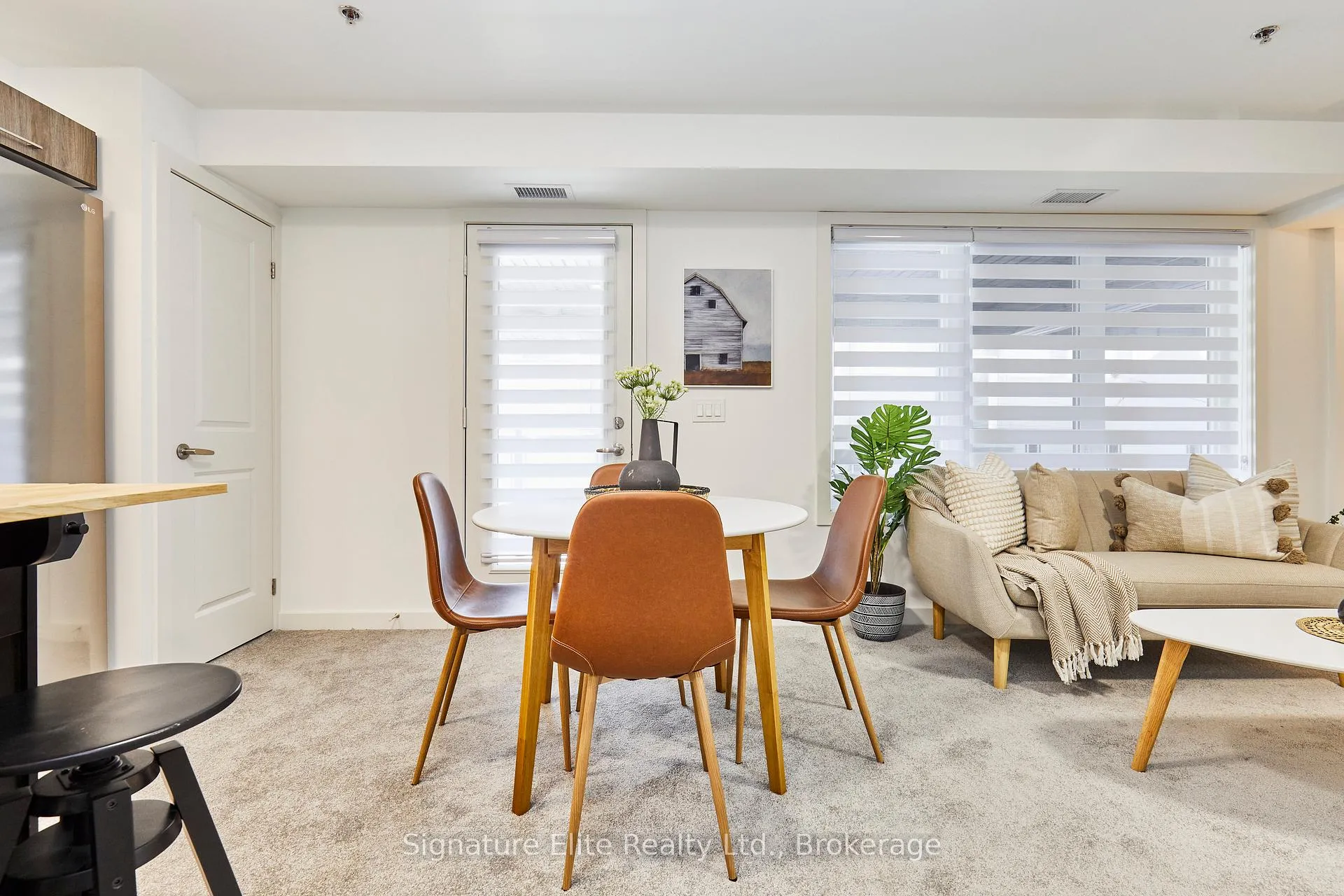 Photo 11 of Unit 201, 45 Connaught Avenue, Toronto, Greenwood-Coxwell — HOMEH