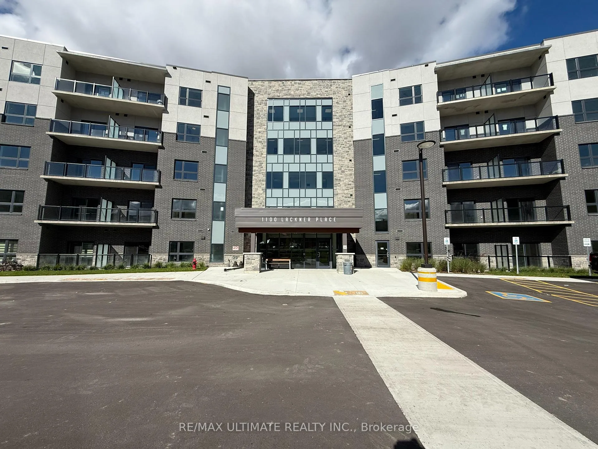 Photo 2 of Unit 213, 1100 Lackner Place, Kitchener — HOMEH