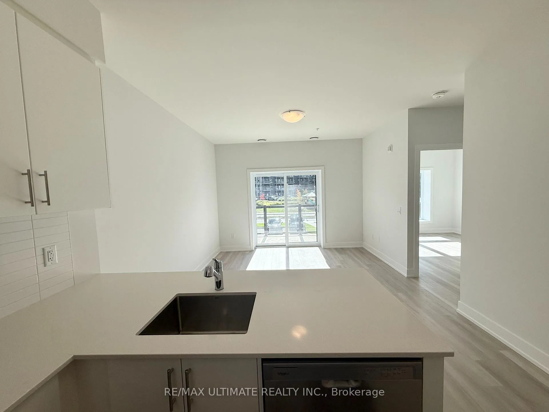 Photo 7 of Unit 213, 1100 Lackner Place, Kitchener — HOMEH