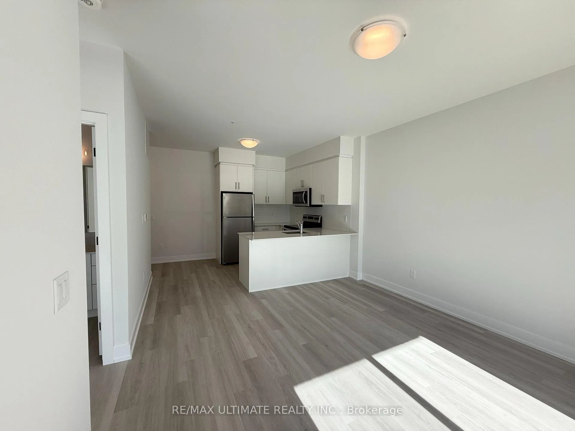 Photo 8 of Unit 213, 1100 Lackner Place, Kitchener — HOMEH