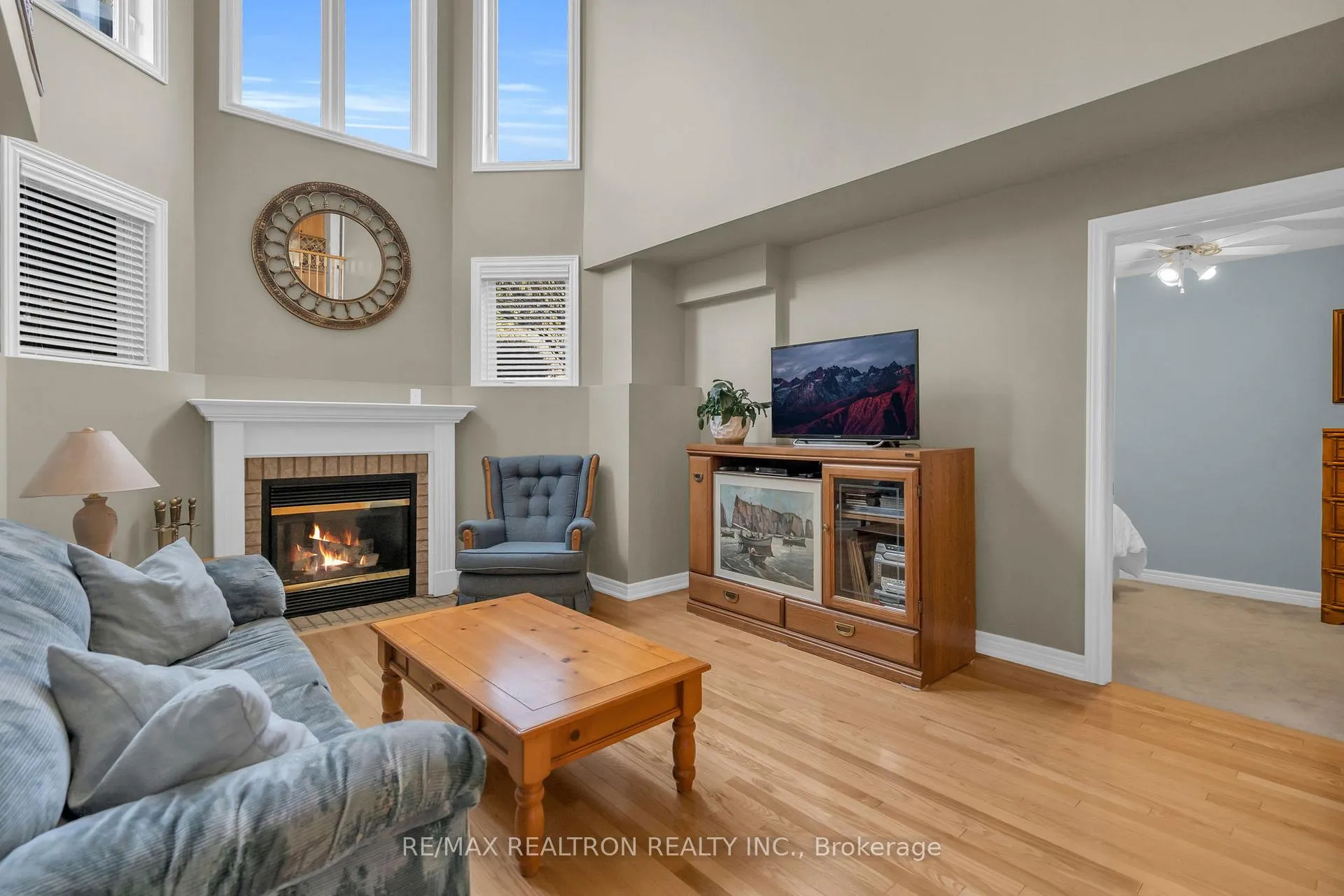 Photo 23 of 17 Marchant Circle, King, Schomberg — HOMEH