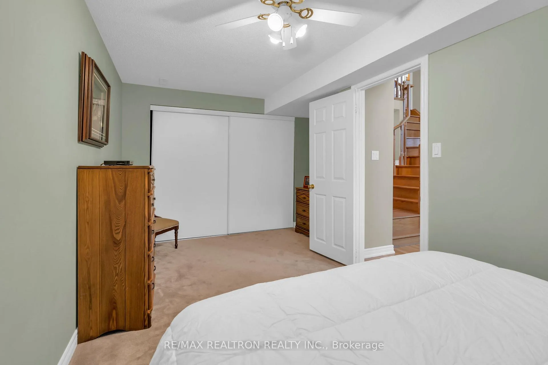 Photo 26 of 17 Marchant Circle, King, Schomberg — HOMEH