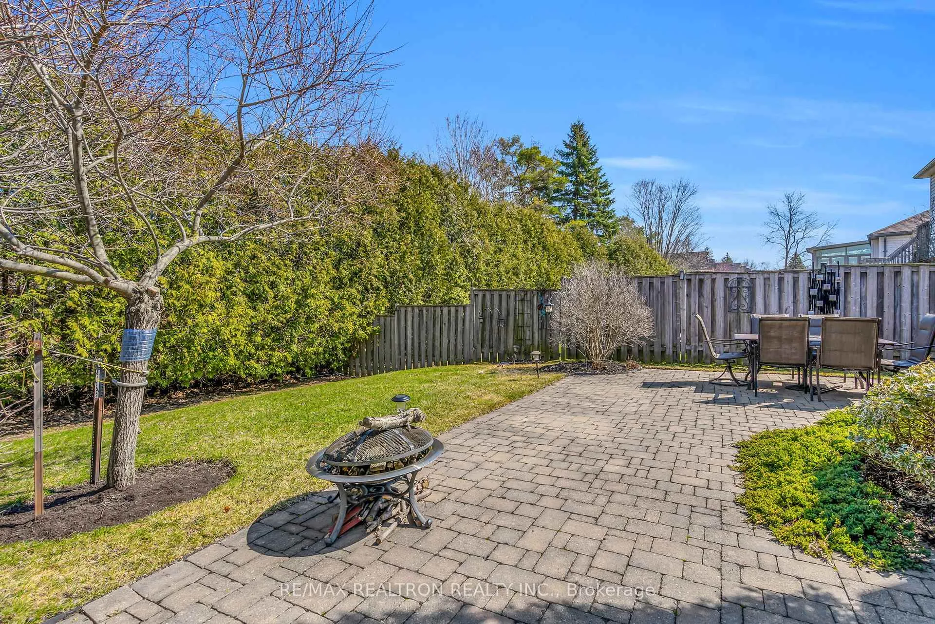 Photo 34 of 17 Marchant Circle, King, Schomberg — HOMEH