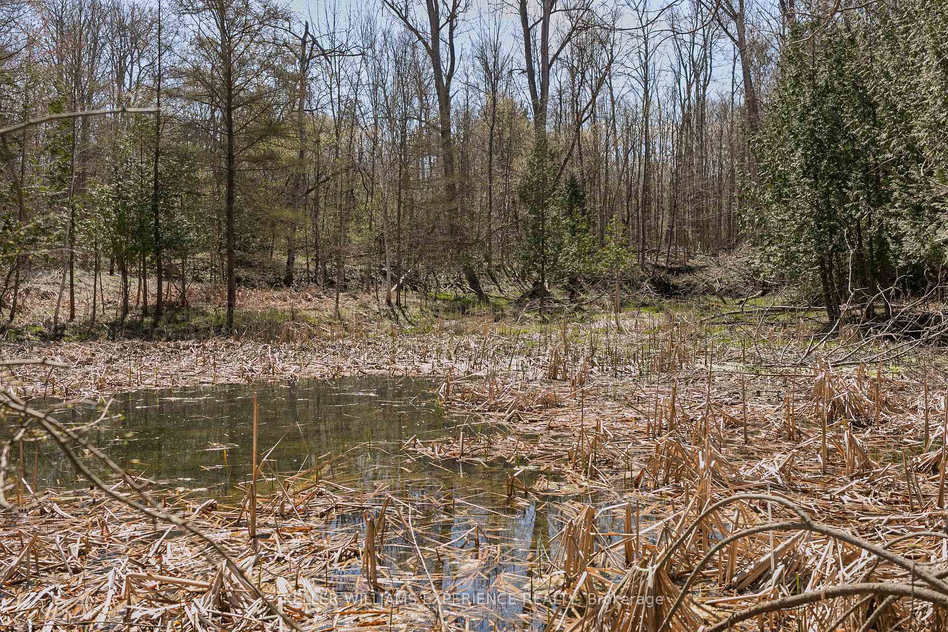 Photo 13 of 8294 County Rd 27, Essa, Rural Essa — HOMEH