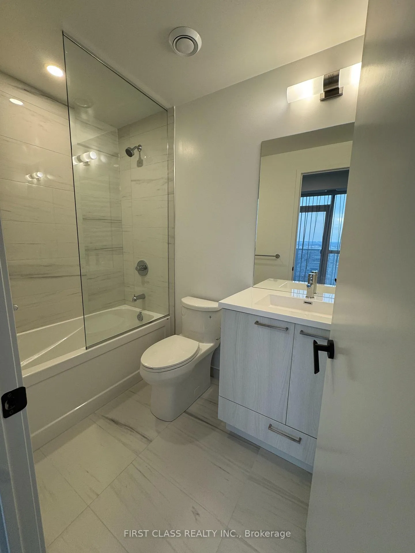 Photo 7 of Unit 3309, 225 Commerce Street, Vaughan, Vaughan Corporate Centre — HOMEH