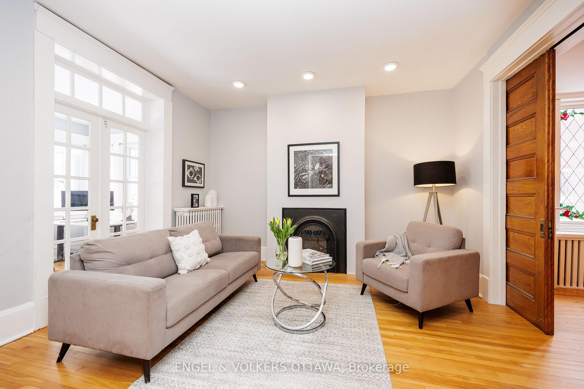 Photo 8 of 11 Howick Place, Ottawa, Glebe — HOMEH