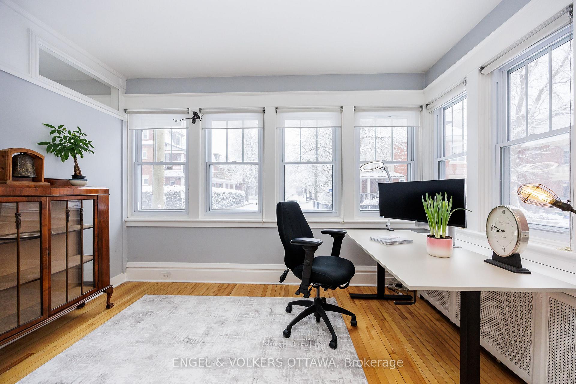 Photo 9 of 11 Howick Place, Ottawa, Glebe — HOMEH