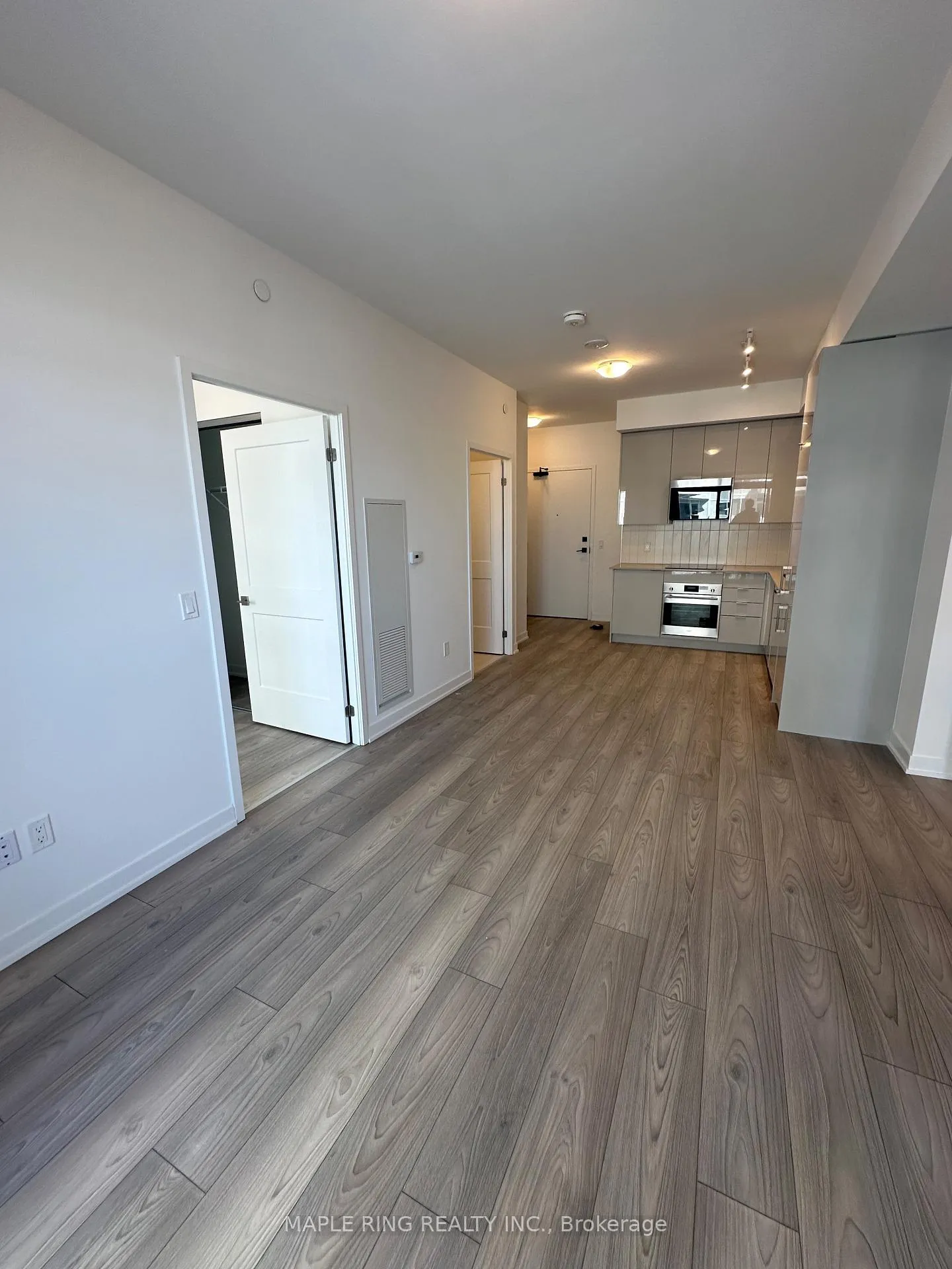 Front of Unit 1114, 10 Abeja Street