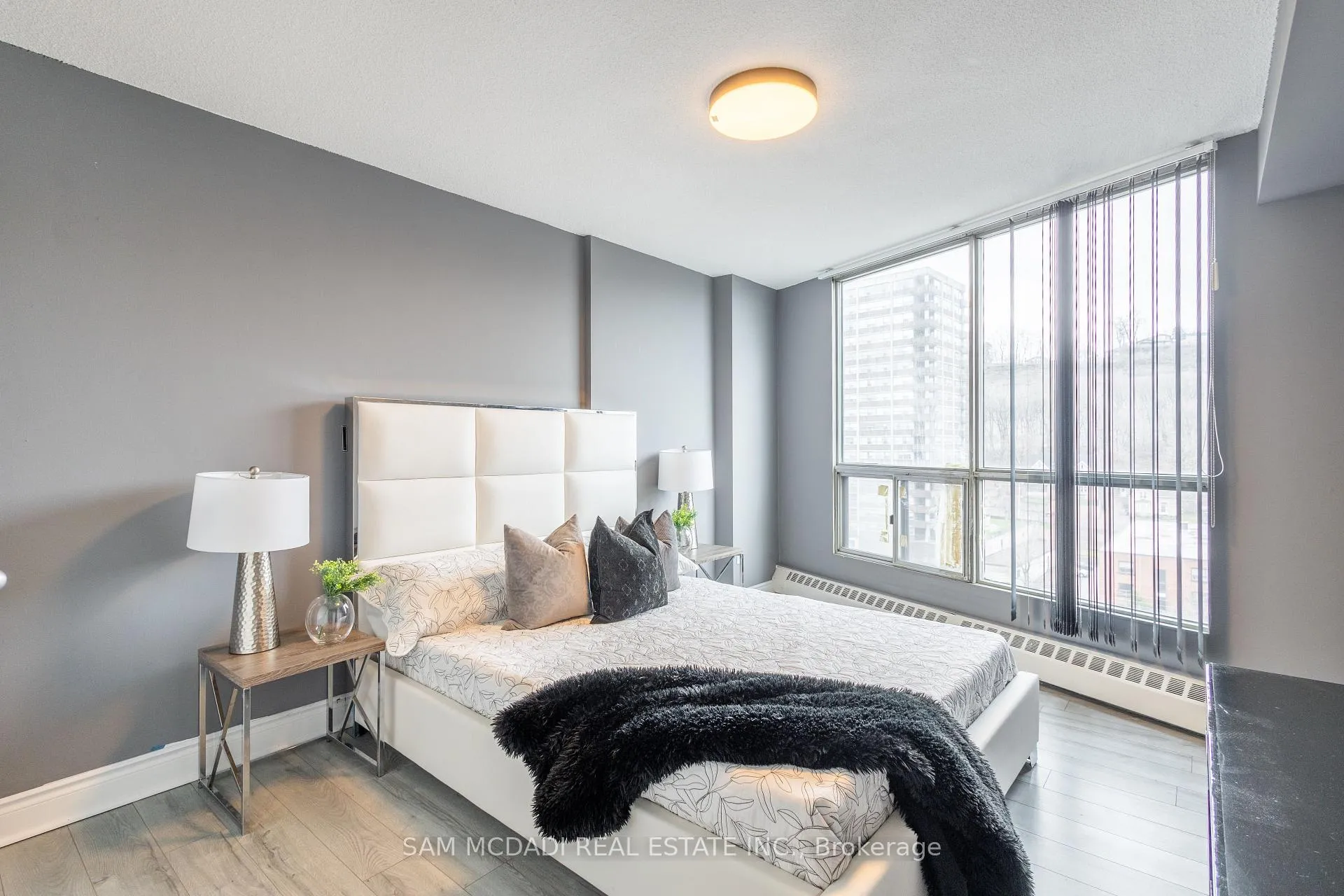 Photo 12 of Unit 2008, 150 Charlton Avenue E, Hamilton, Corktown — HOMEH