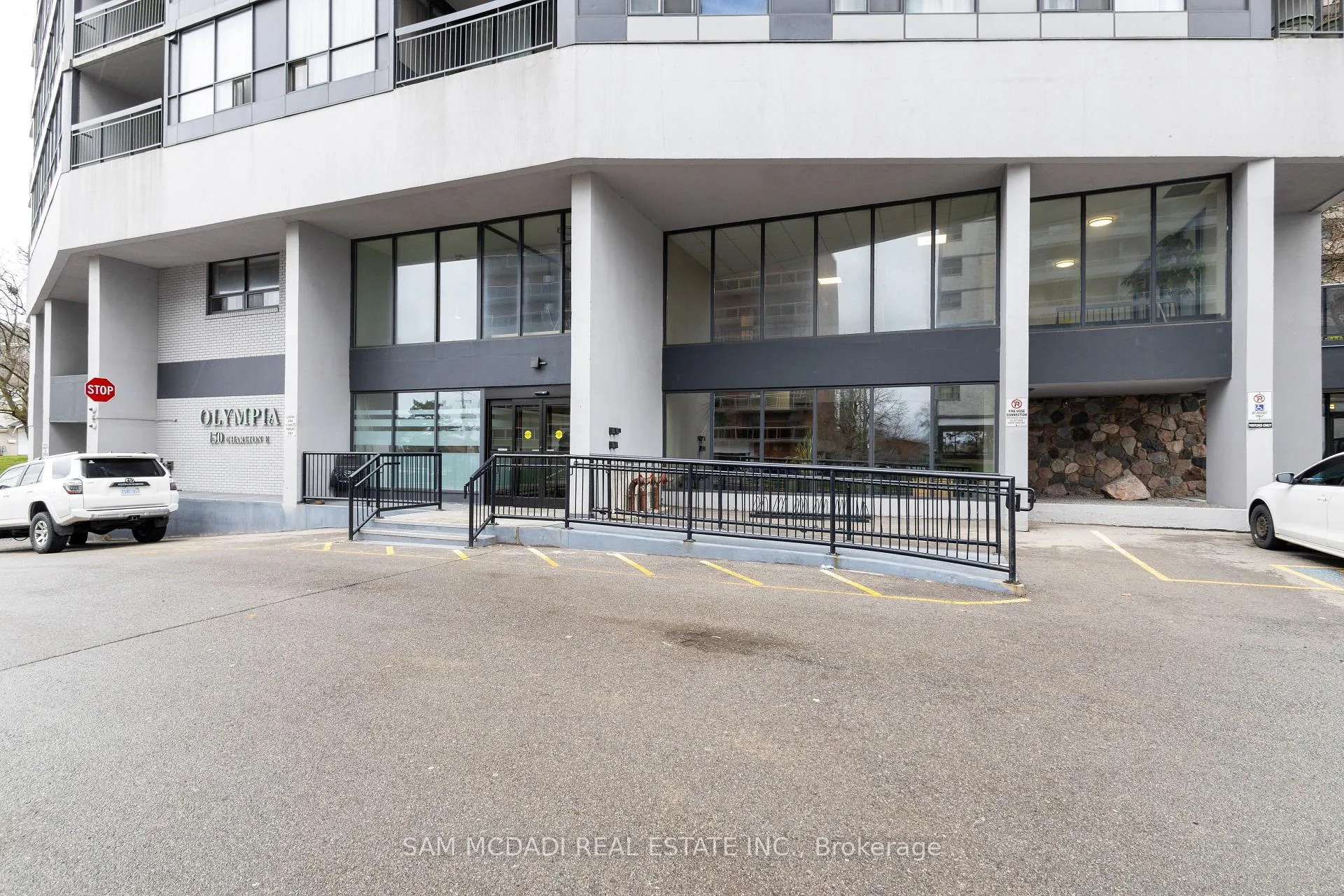 Photo 19 of Unit 2008, 150 Charlton Avenue E, Hamilton, Corktown — HOMEH