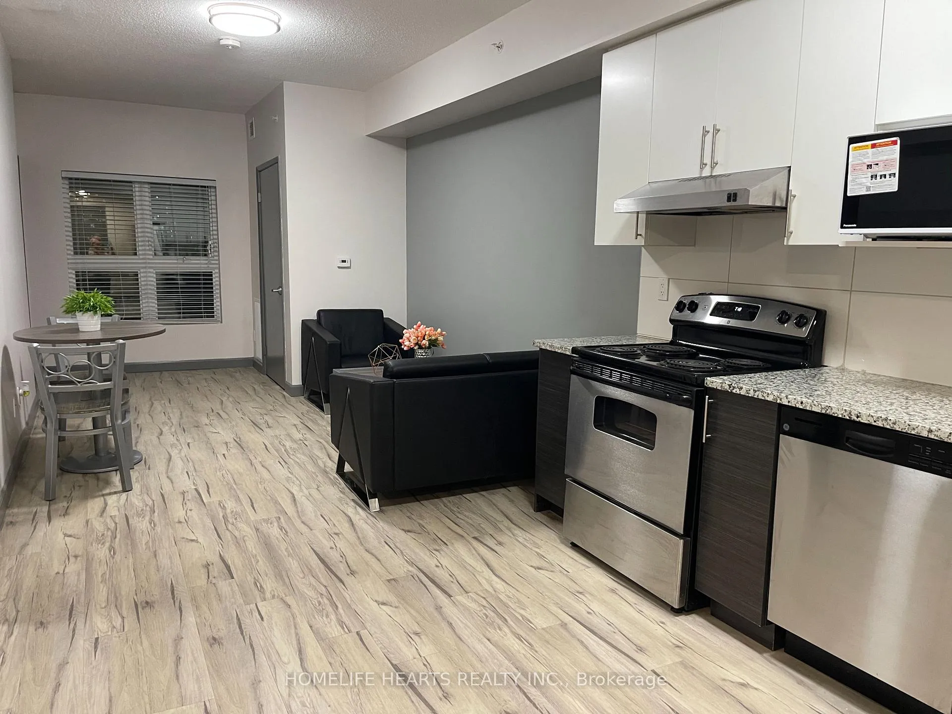 Photo 6 of Unit 367, 258C Sunview Street, Waterloo — HOMEH
